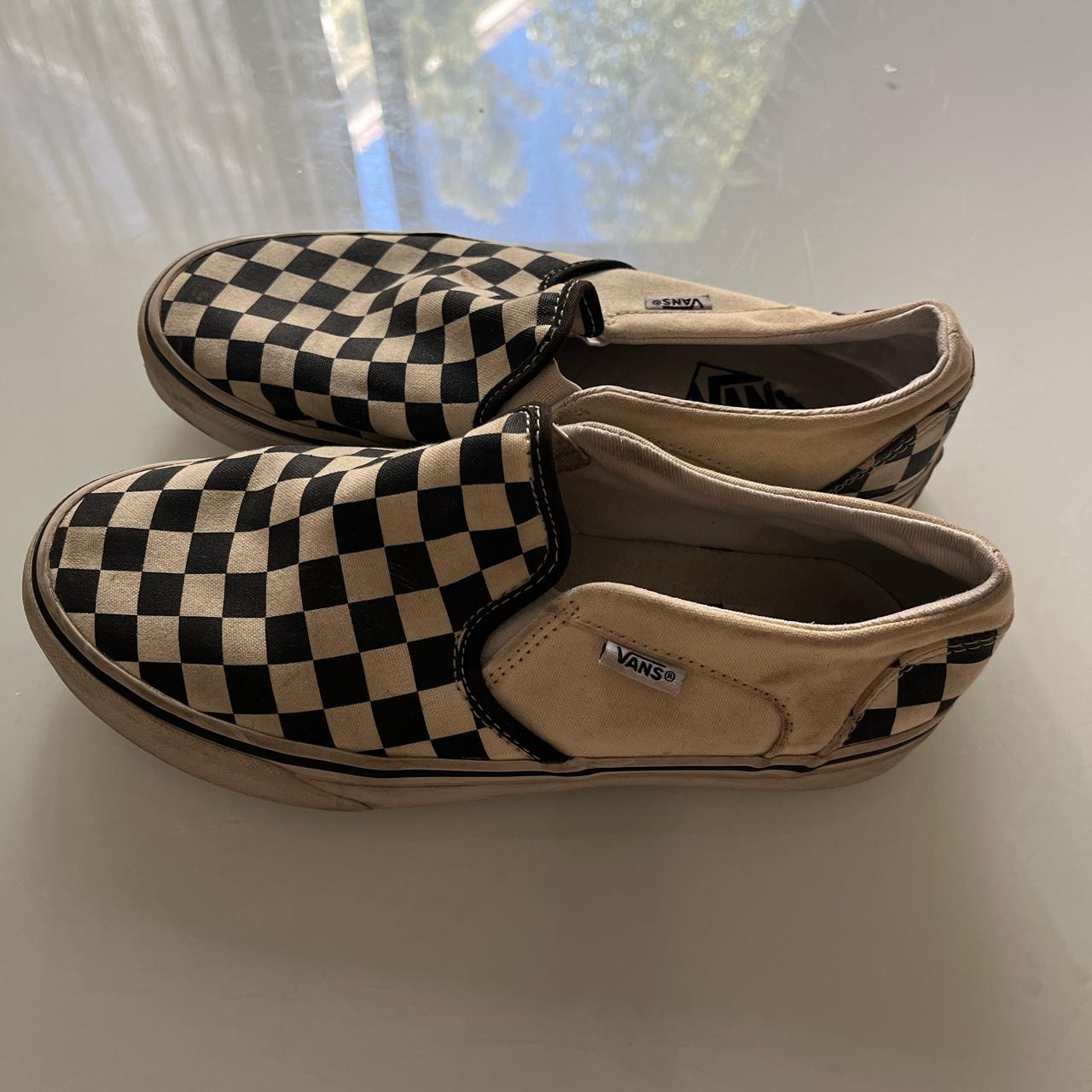 checkered sandals vans
