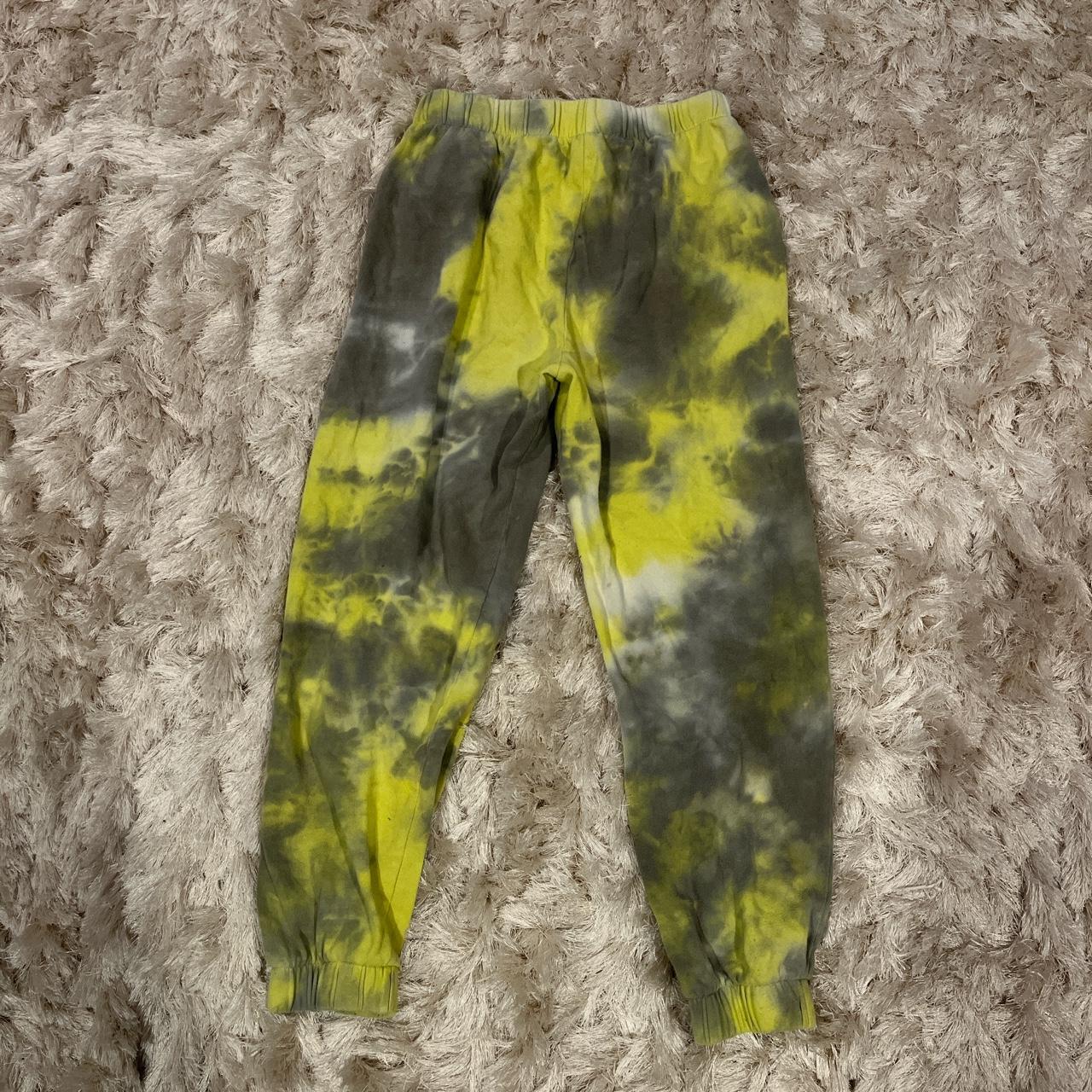 small tie dye target sweatpant only worn a few time