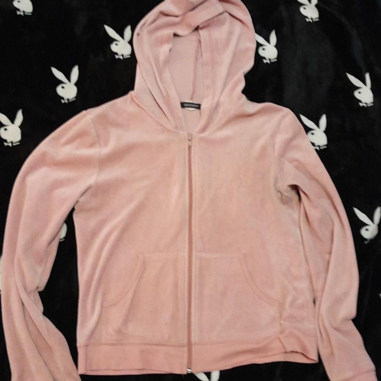 item listed by addyelish420