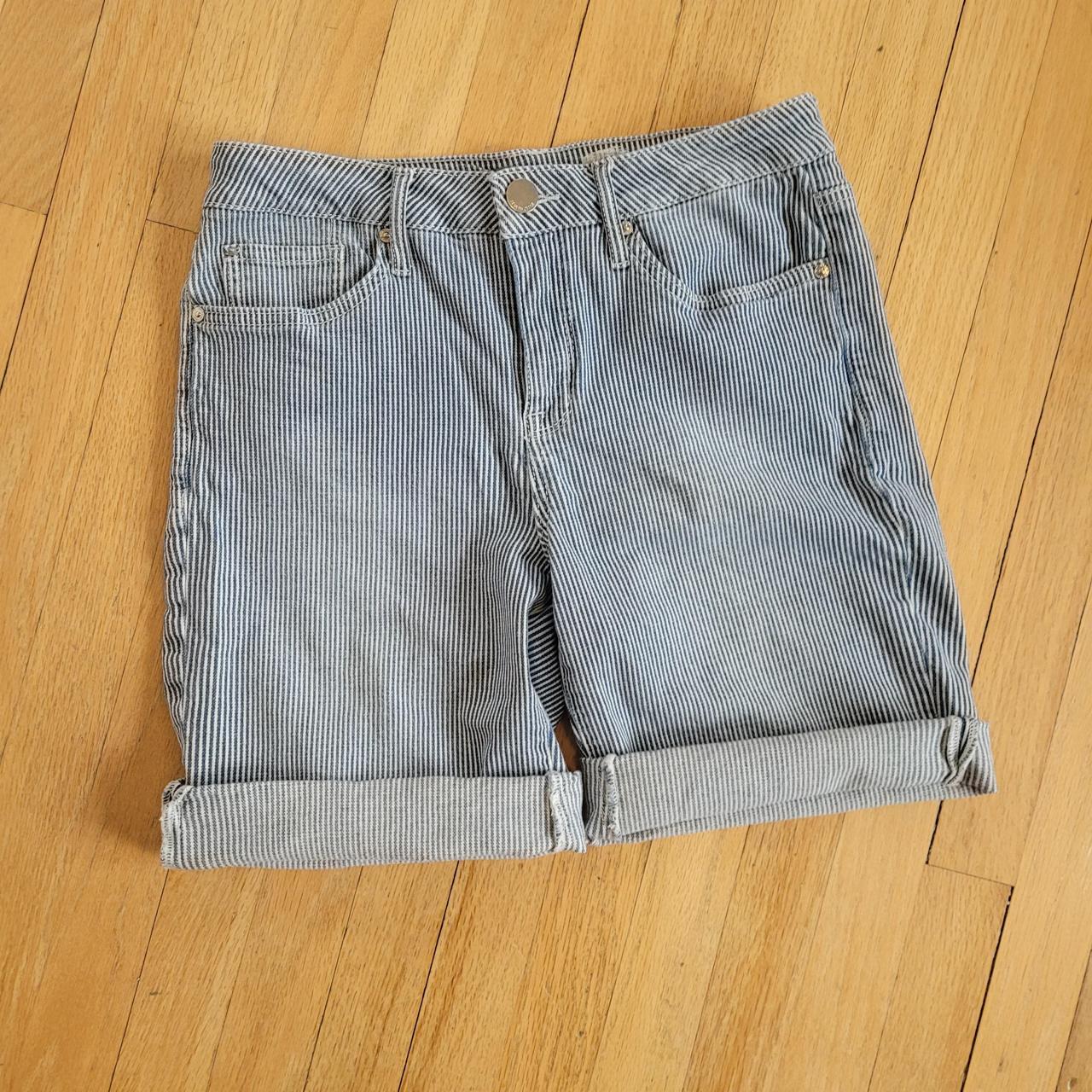 item listed by audreymgil