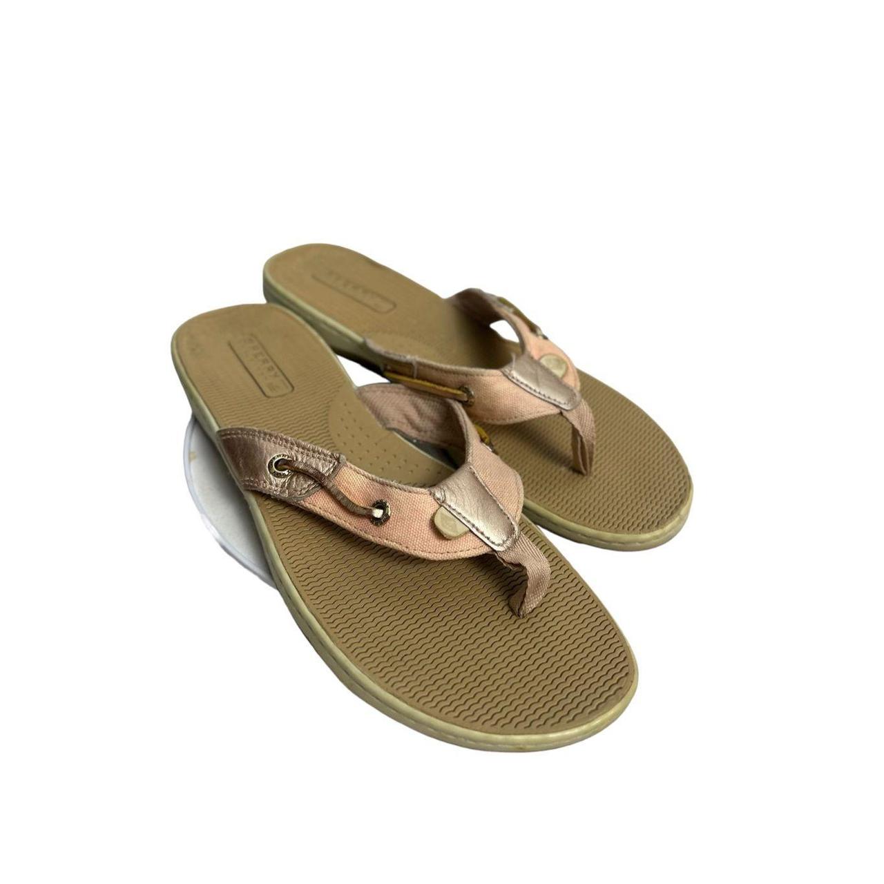 Sperry seafish hot sale flip flops