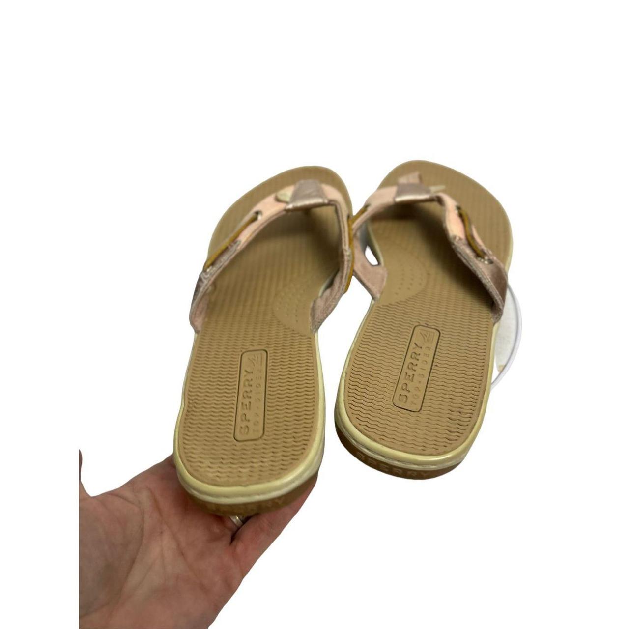 Tan Womens Waveside Plushwave Flip Flop Sandal | Sperry | Rack Room Shoes