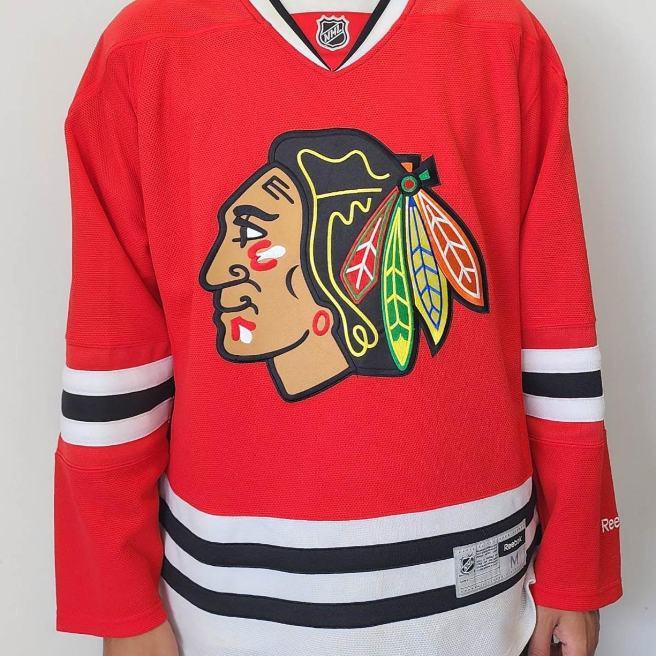 Chicago Blackhawks Home Jersey 2015 - M - Fits... - Depop