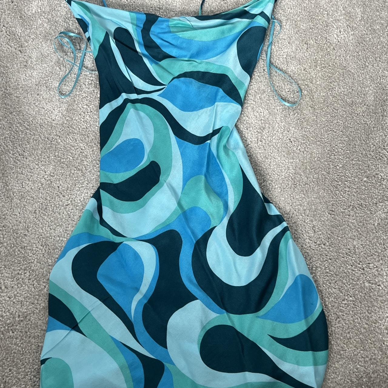 blue, patterned zara silk dress, in very good... Depop