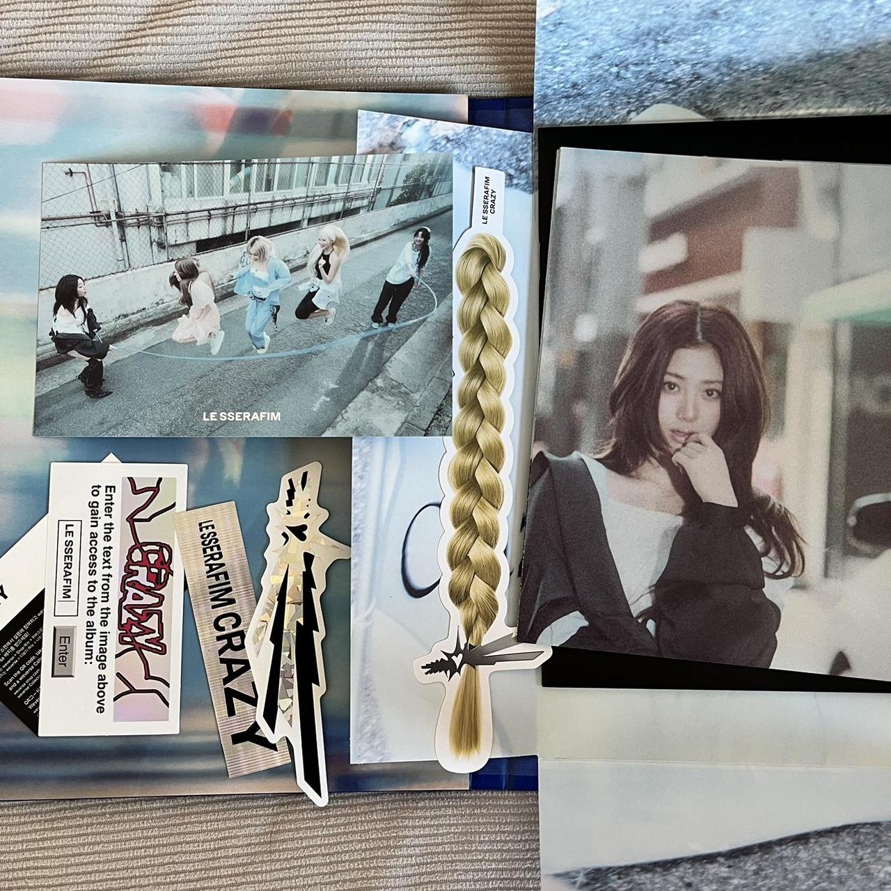 le sserafim crazy opened album 🖤💜 vol.1 thundering… - Depop