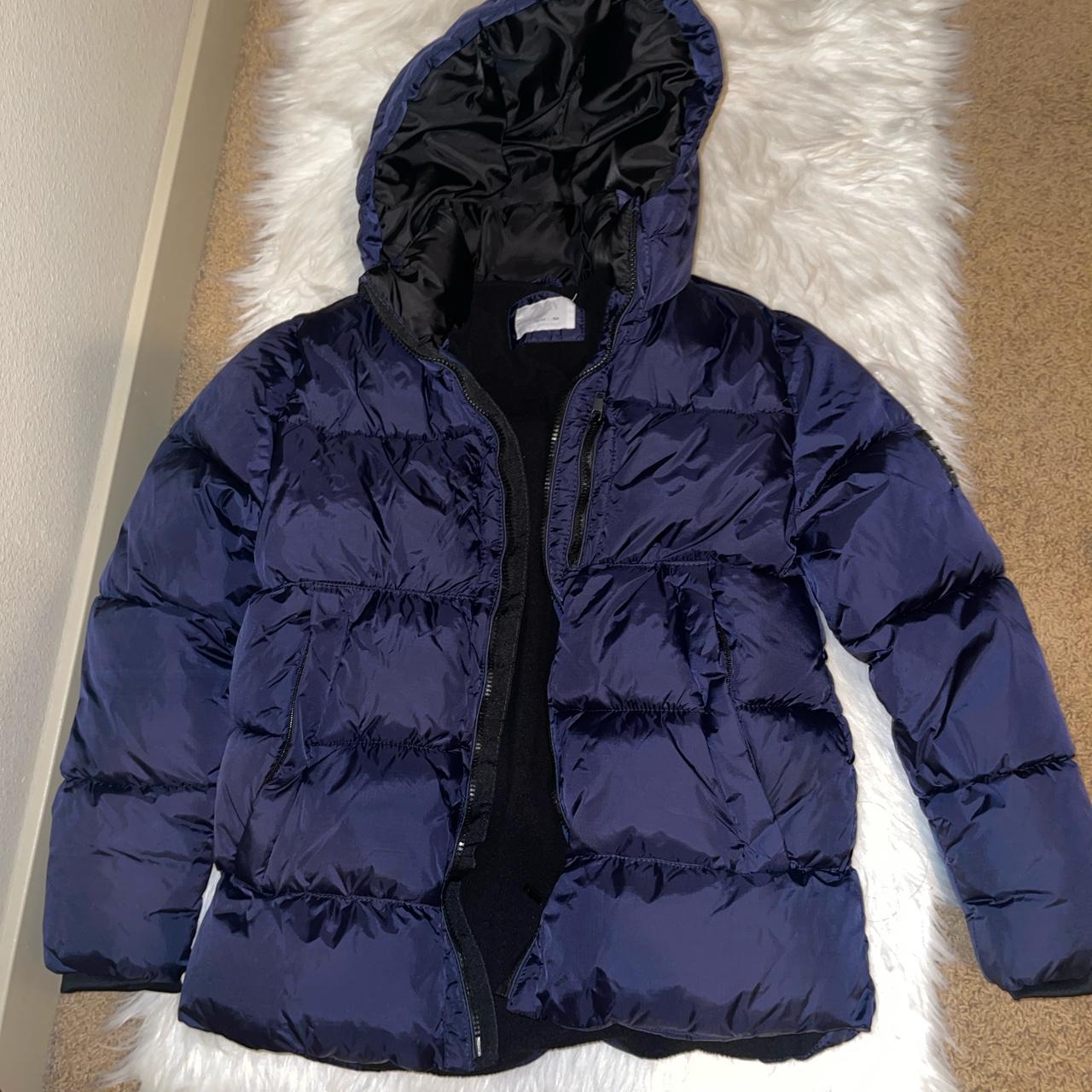 Zara puffer jacket Dark navy blue - Depop