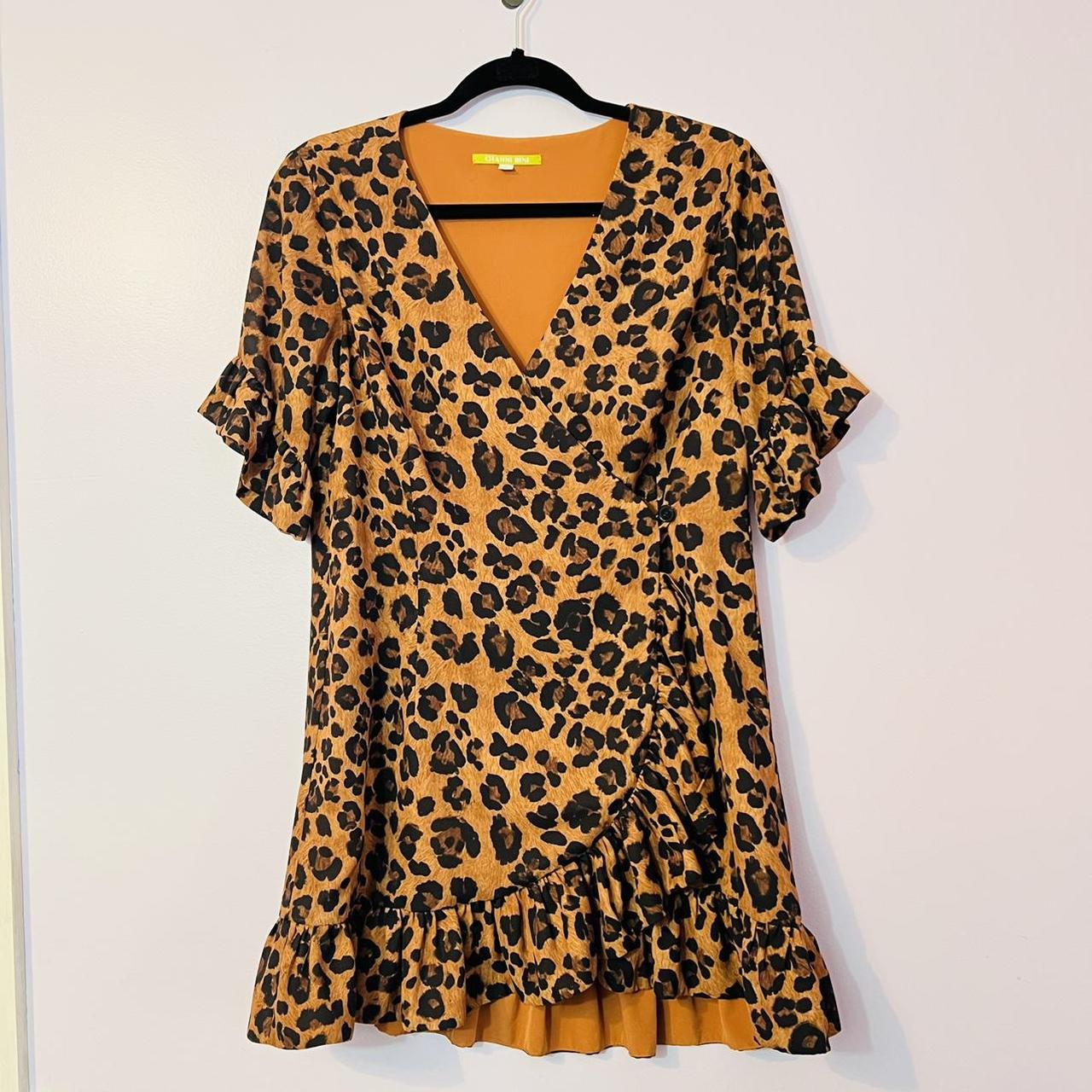 Gianni Bini Leopard Print/ Cheetah Print Size... - Depop