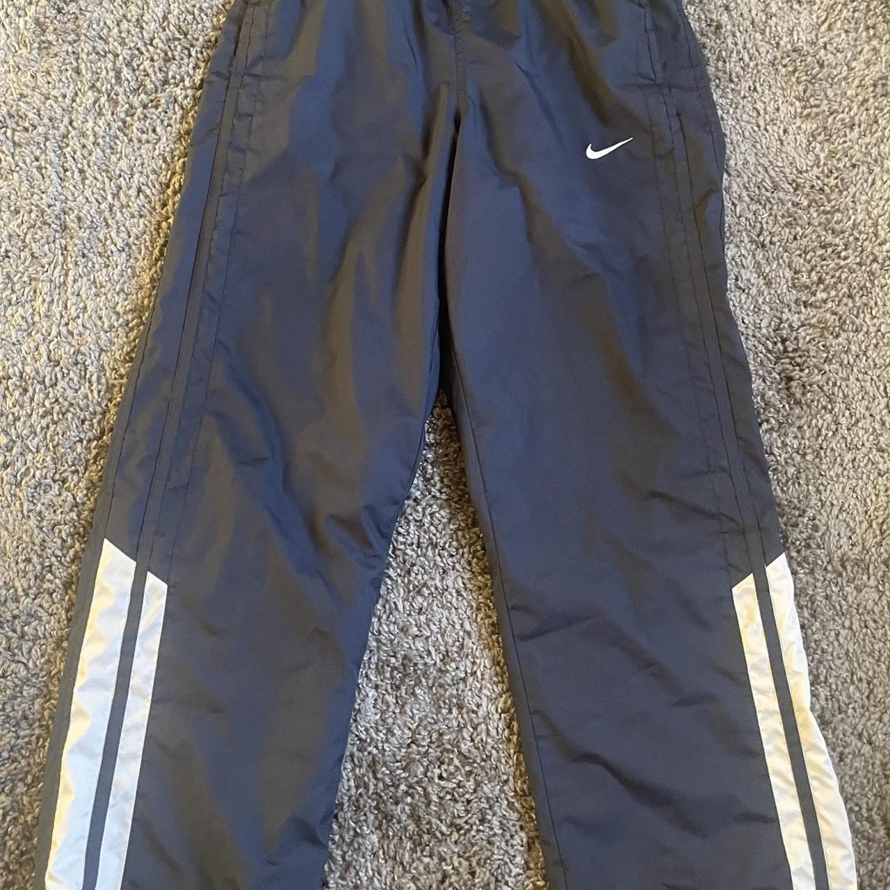 Mens nike 2024 swishy pants