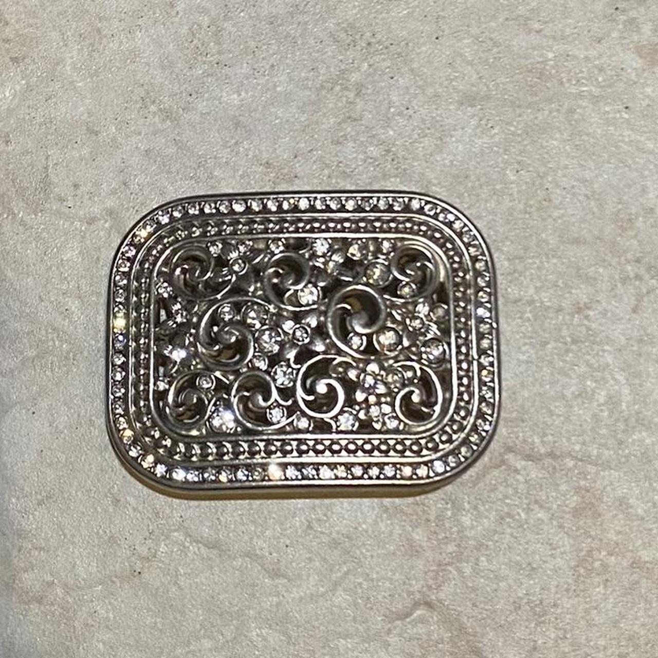 item listed by jazlynn77