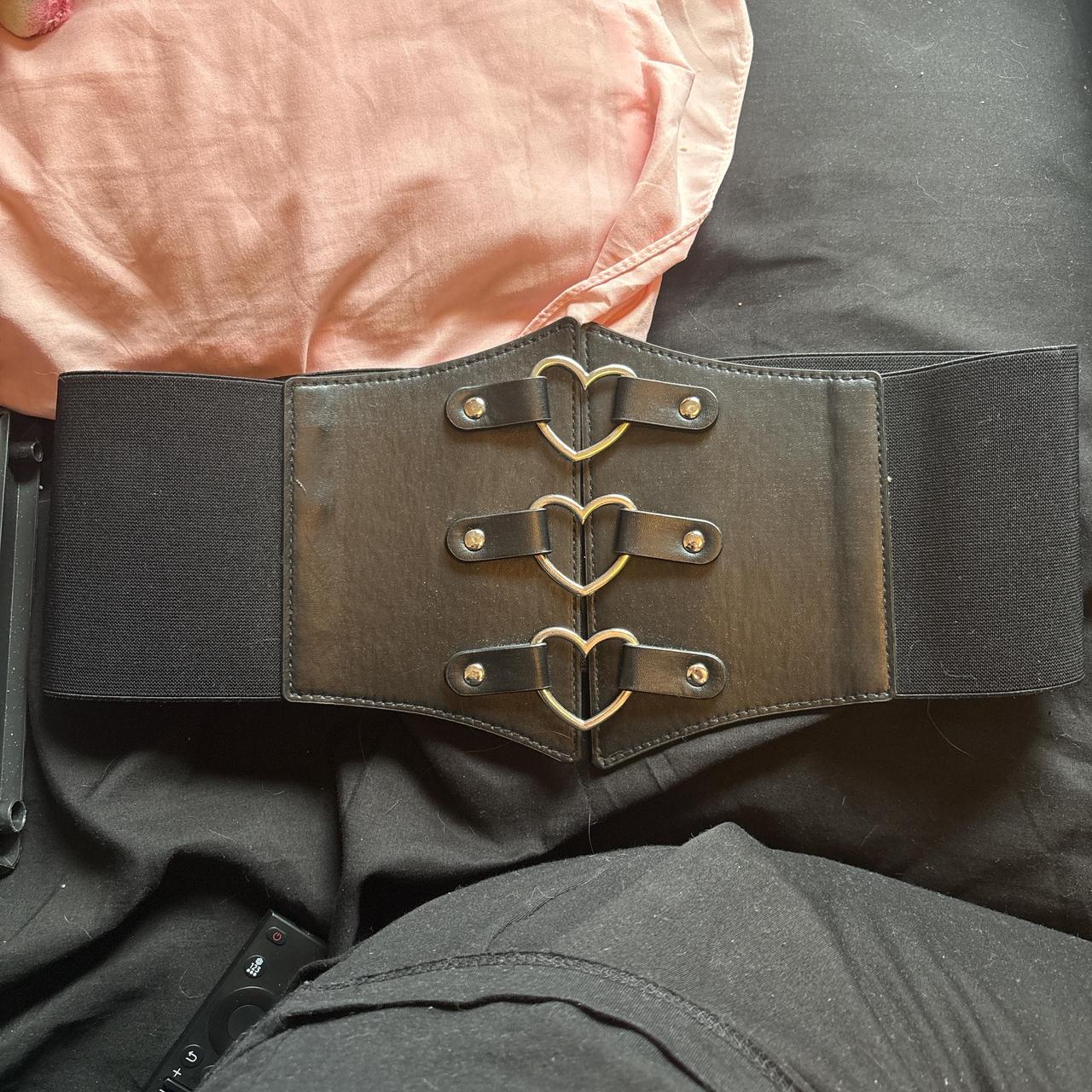 item listed by fluffylawliet