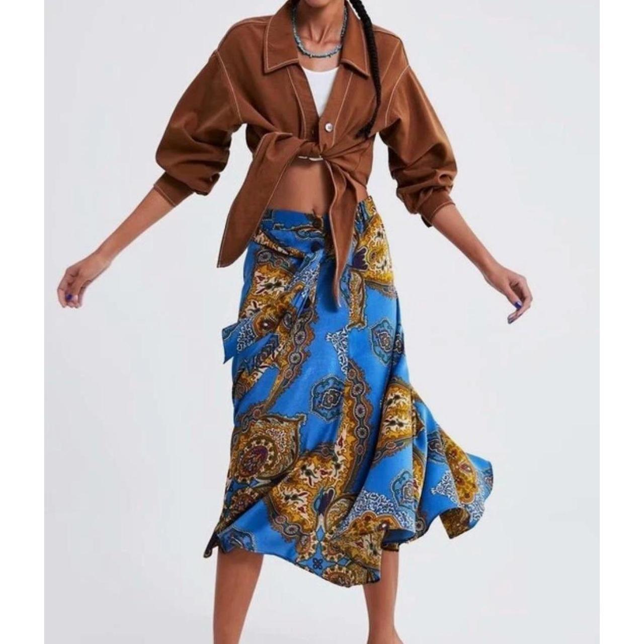 Zara Women's Midi Skirt - Blue/Gold - M – ZARA Sa… - image 1