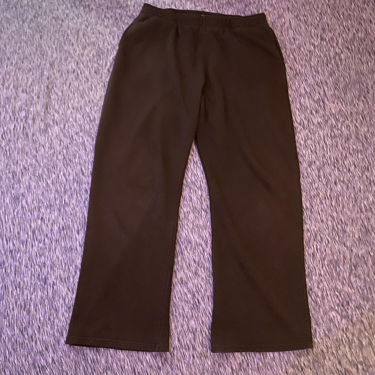 Everlast sweatpants in dark brown perfect fit, dm... - Depop