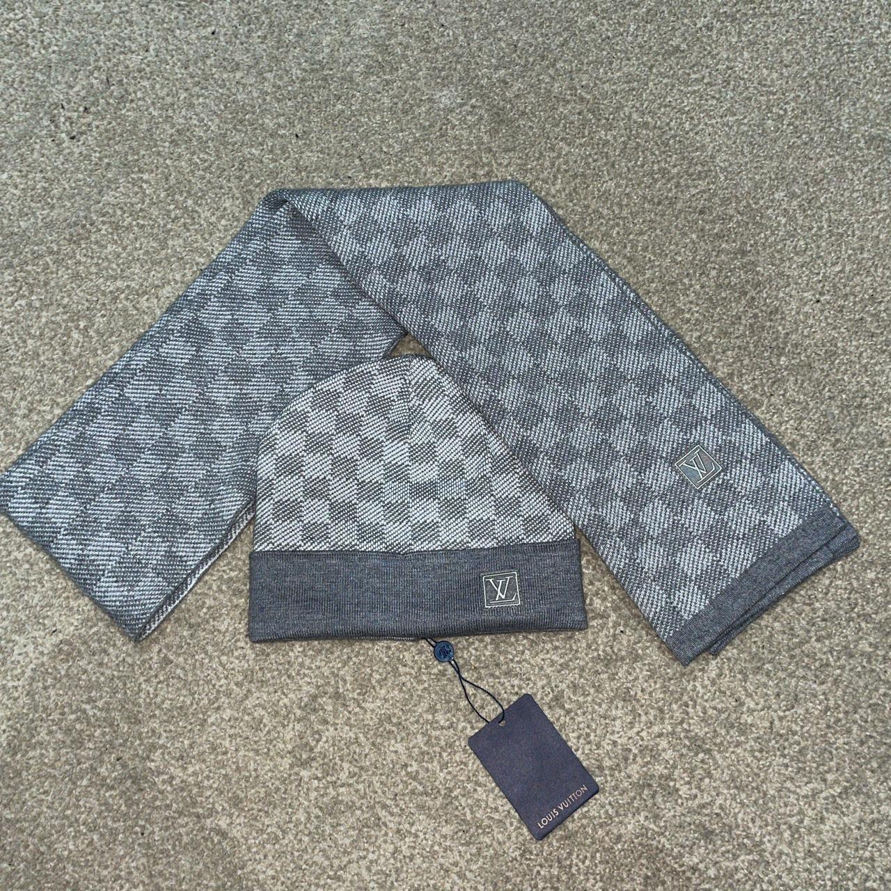louis vuitton Daily scarf new tag non used with - Depop