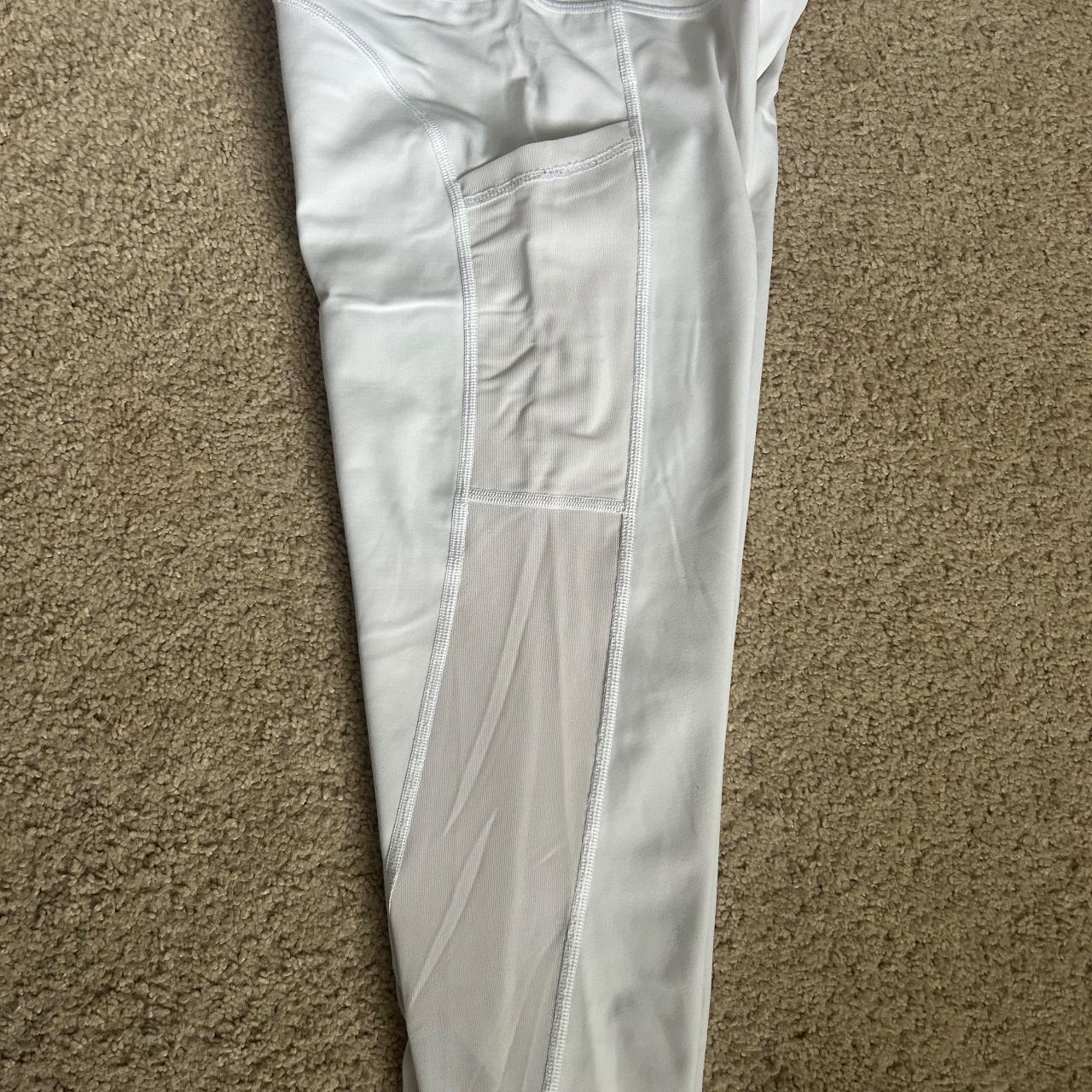 White Aerie Offline leggings with pockets on the - Depop