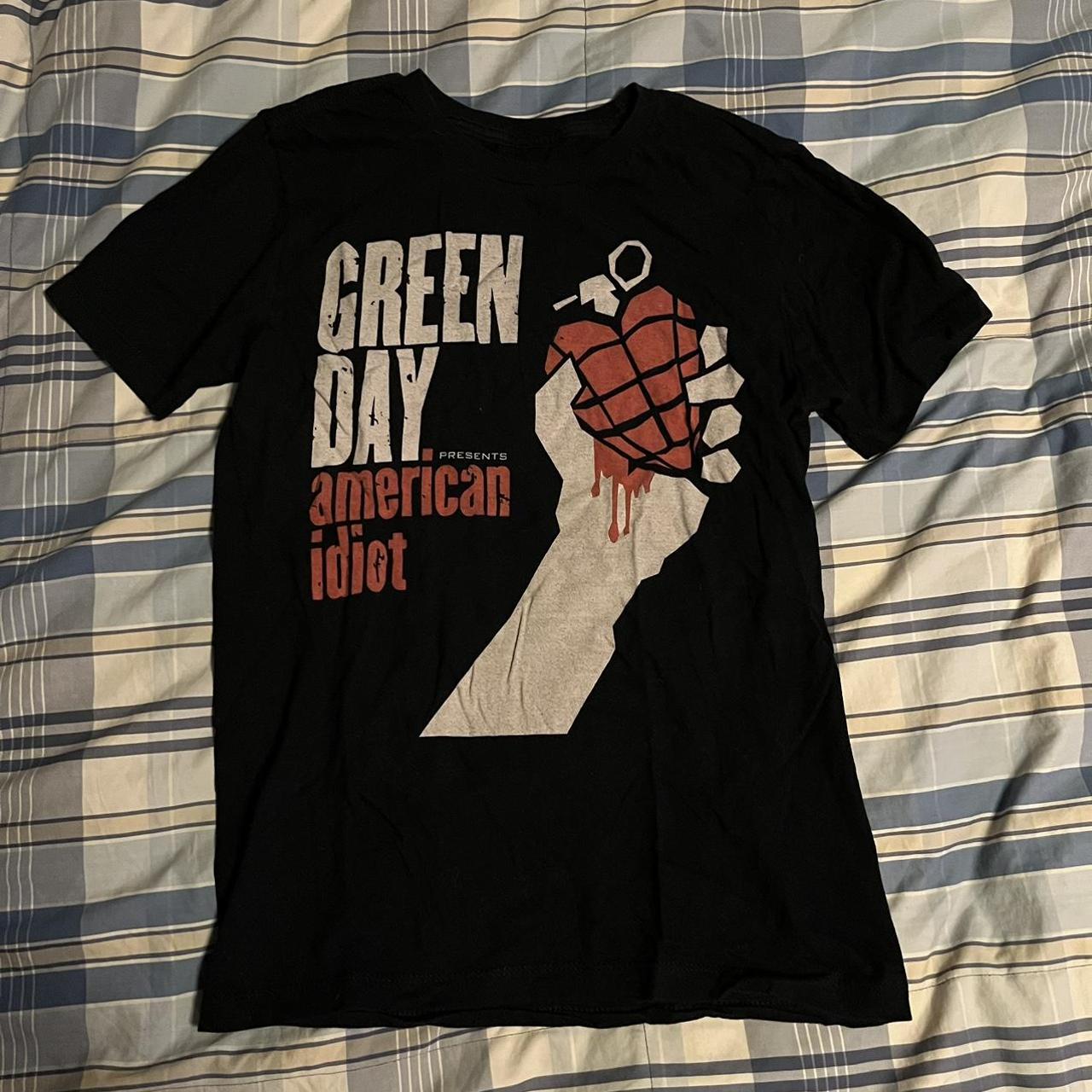 green day shirt hot topic