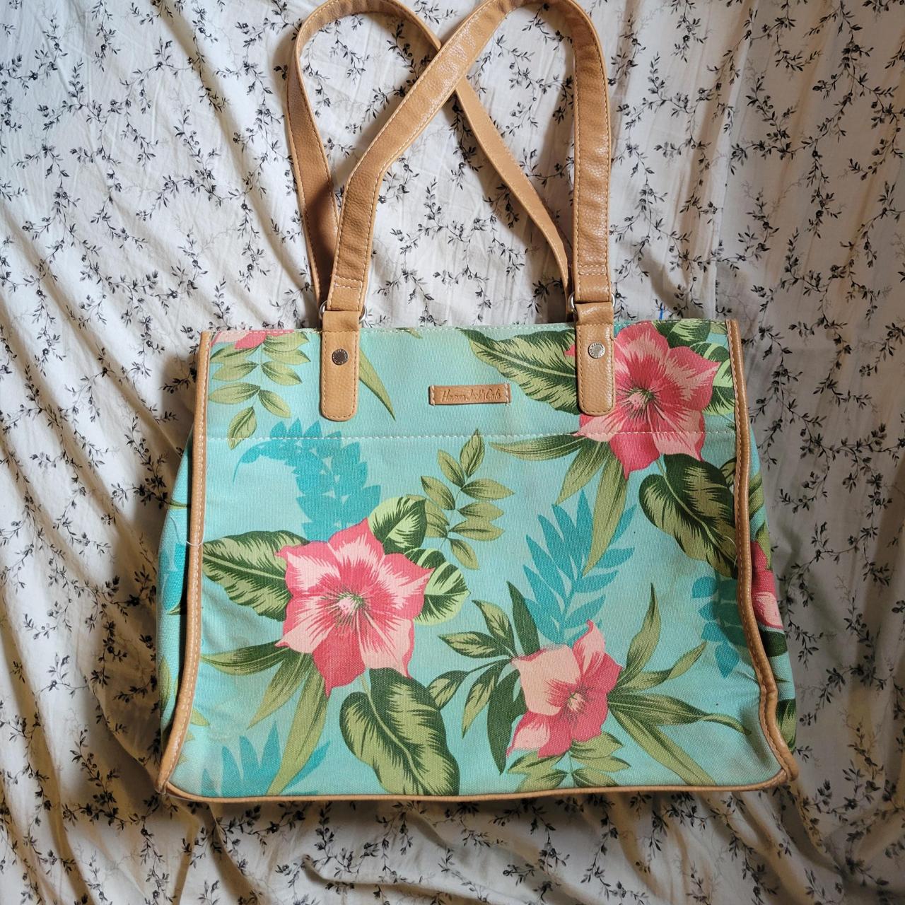 item listed by strawberry17