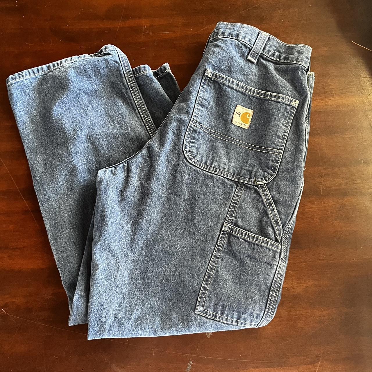 Carhartt pants Size 32x28 - Depop