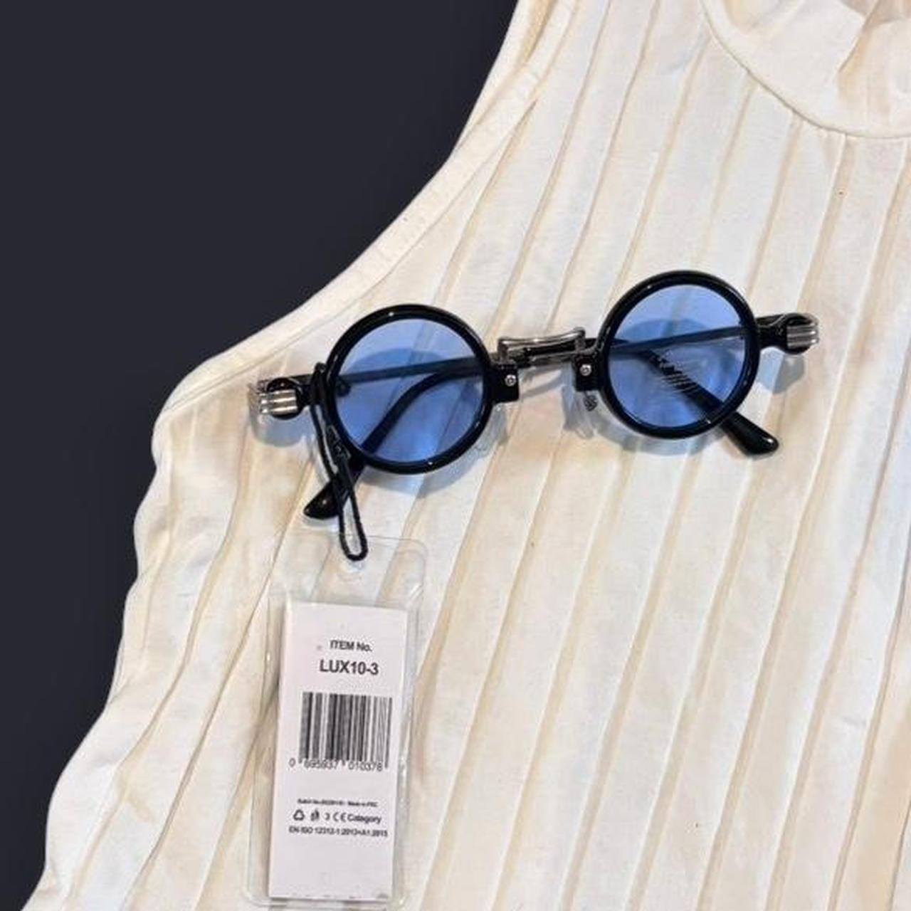 item listed by ains00