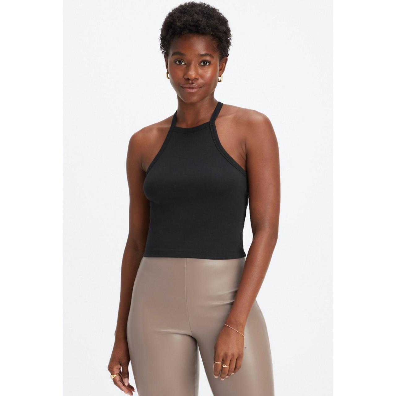 Cute tank top from Fabletics. This has a higher neck - Depop