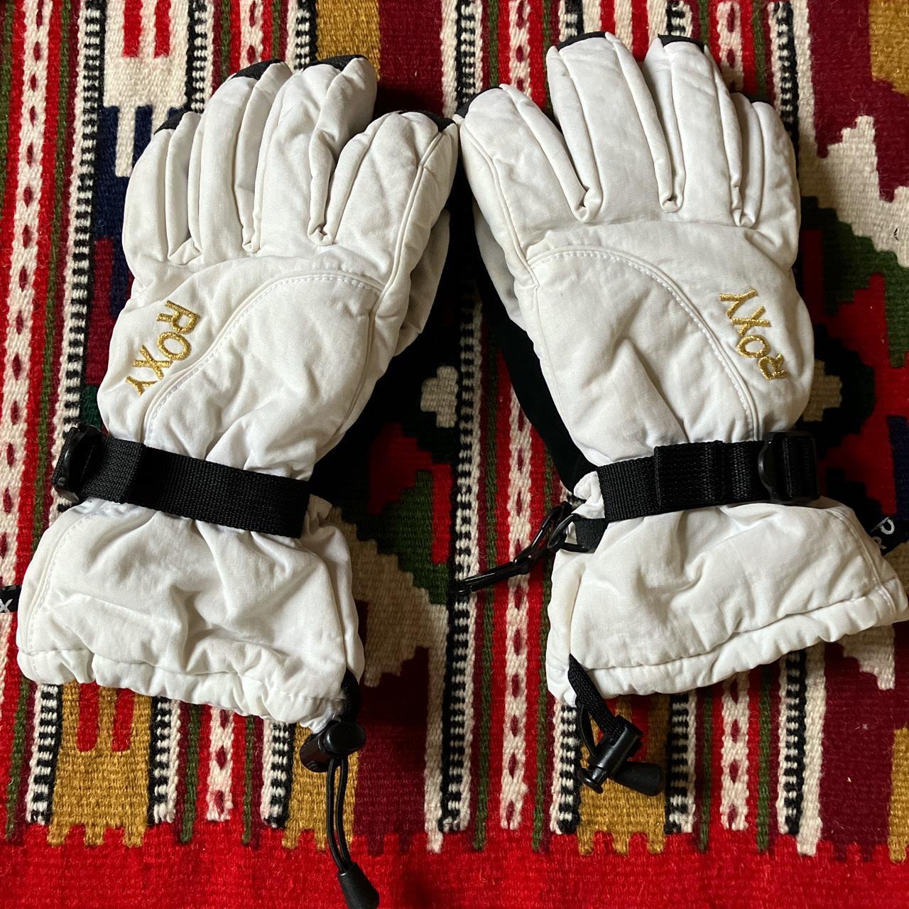 Early 2000s Roxy ski gloves ! Size M, Mint condition... Depop
