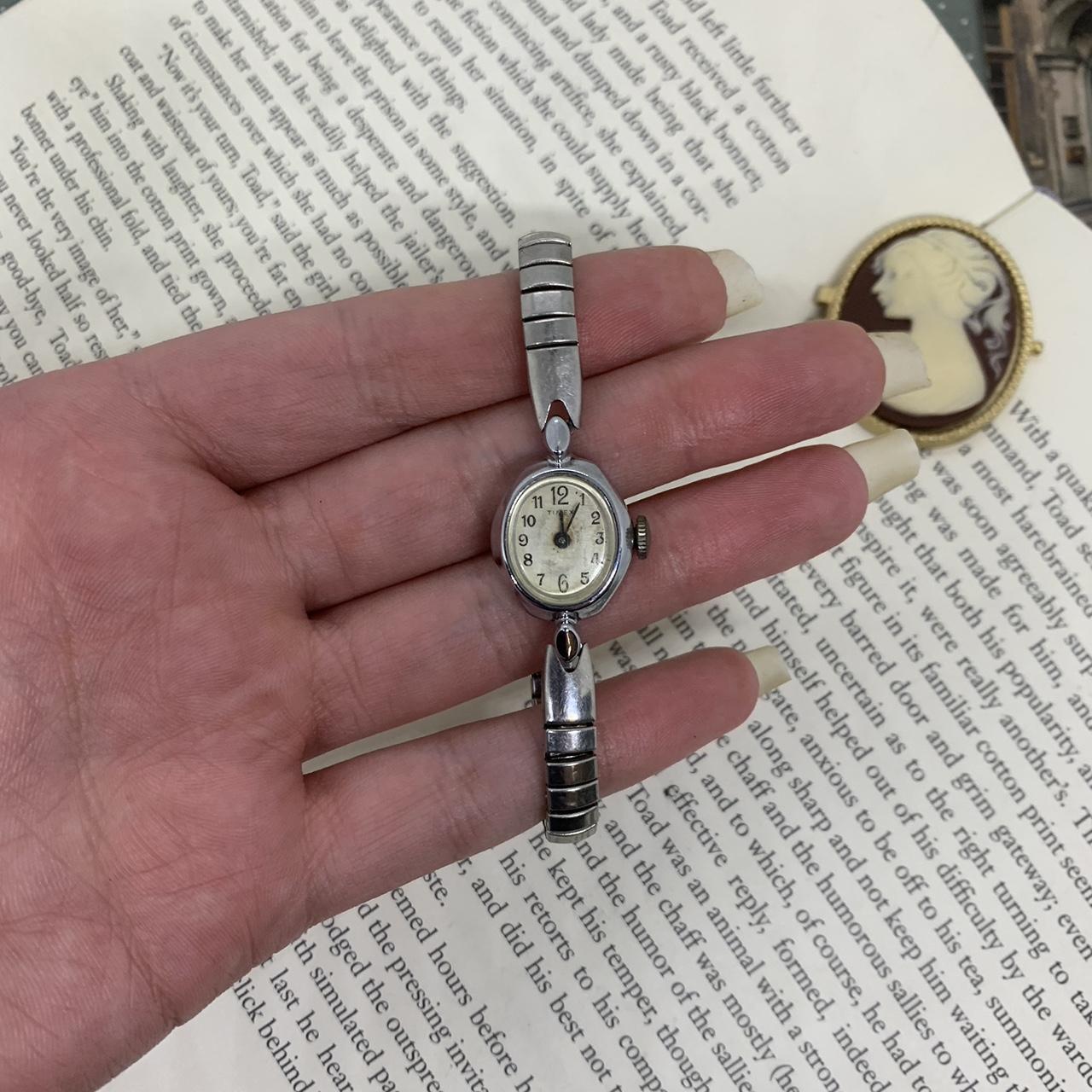 item listed by affinityforjewelry