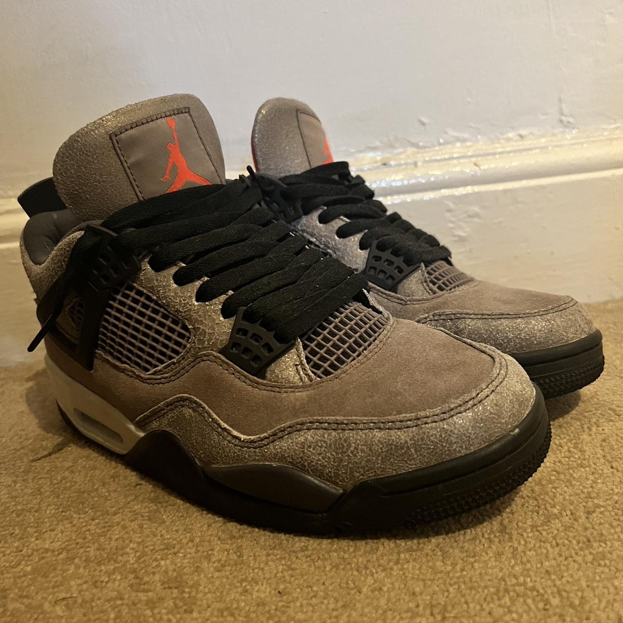 footlocker jordan 4 taupe haze