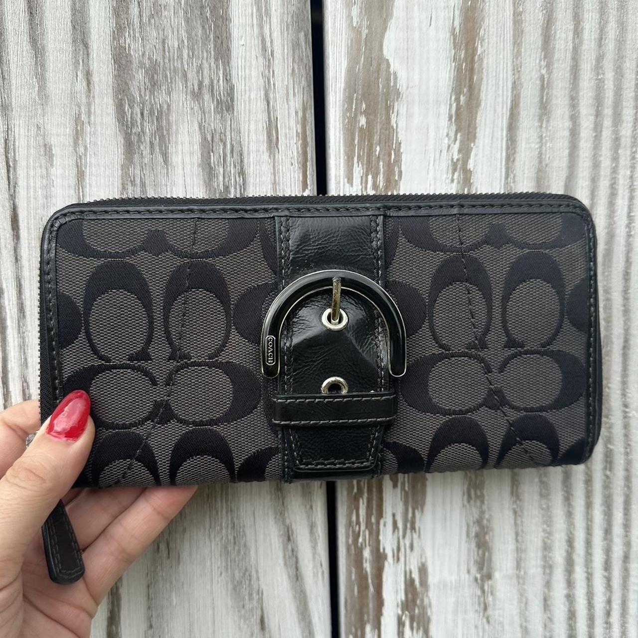 Grey coach fashion wallet