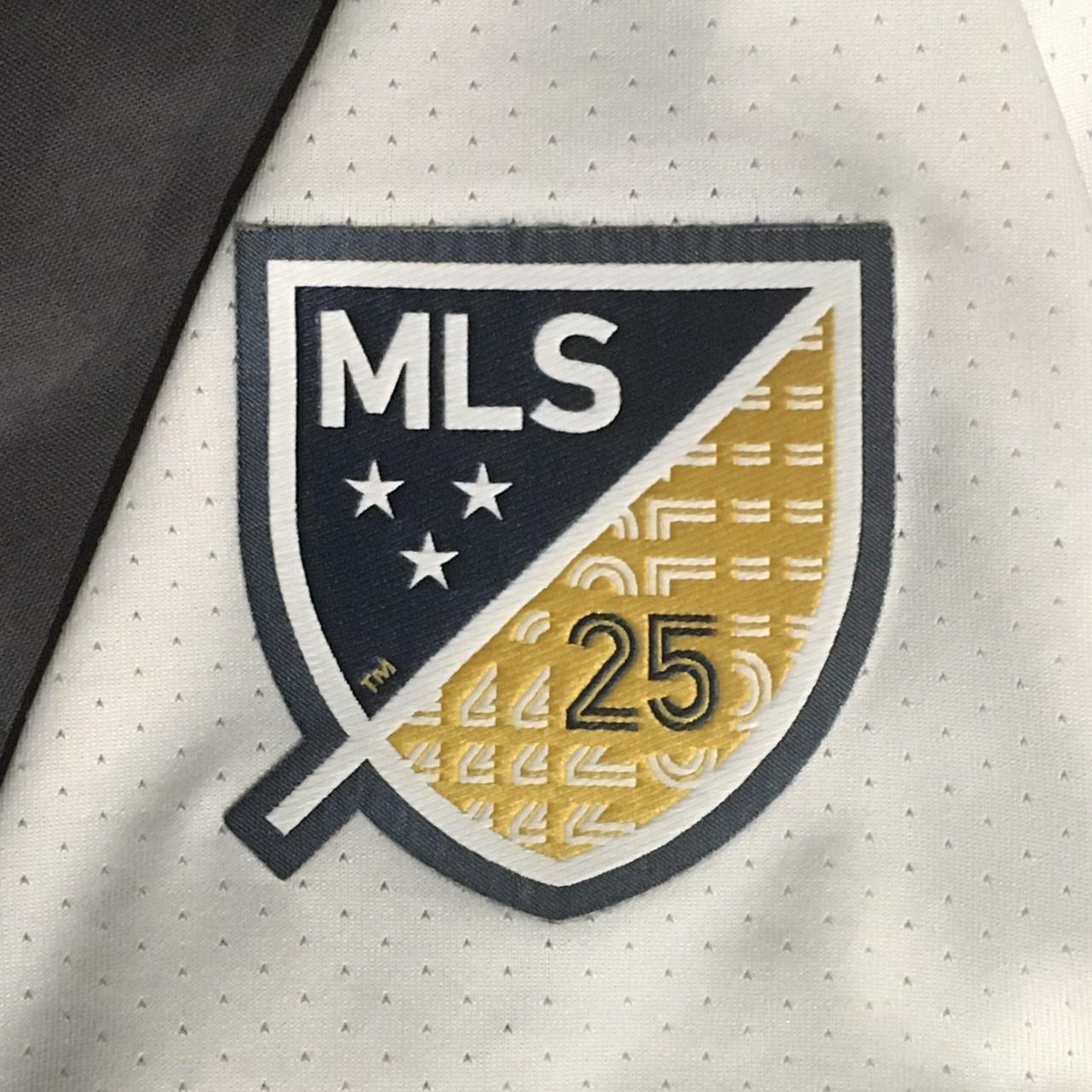 Adidas Delgado La Galaxy Home Authentic Jersey 22/23 w/ MLS Patches (White) Size L
