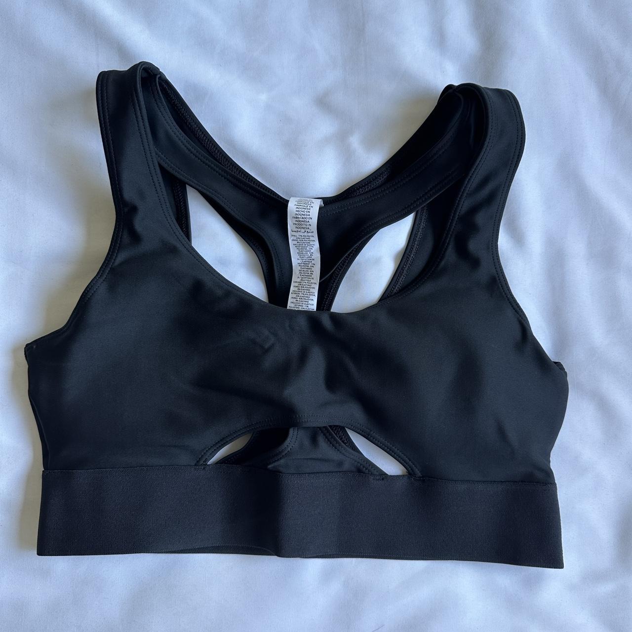 Alo Yoga AirLift Cutaway Bra in Black Brand new, no... - Depop