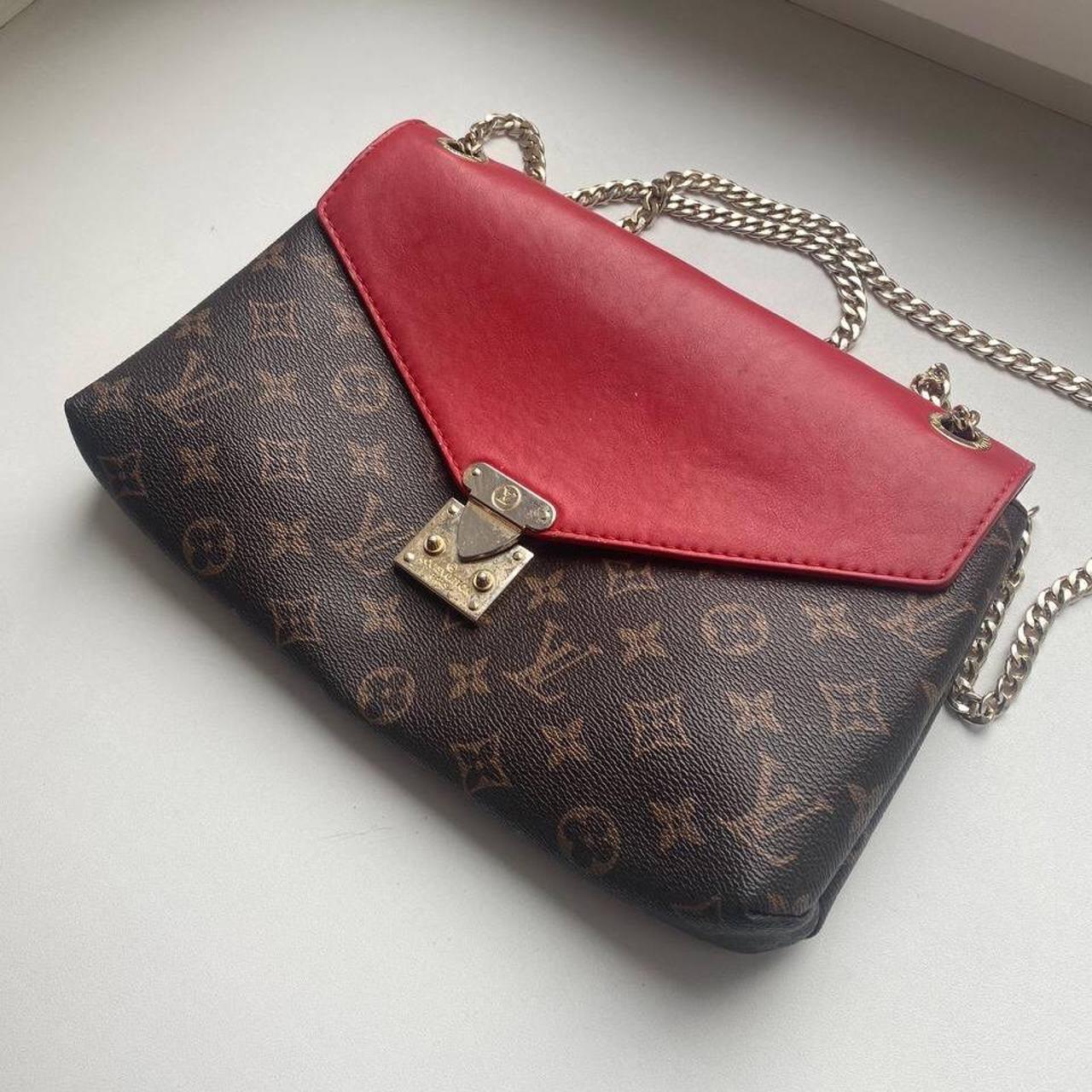 Louis Vuitton Pallas Chain Leather Handbag with a - Depop