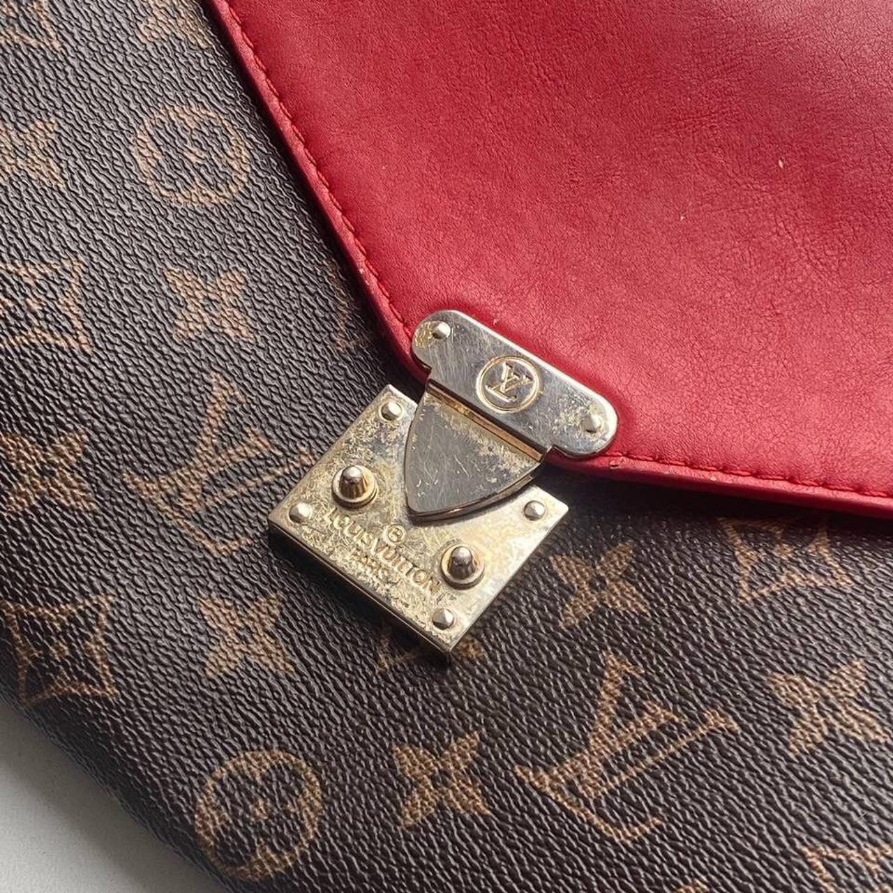 Authentic Vintage Louis Vuitton Mini Pleaty Shoulder - Depop