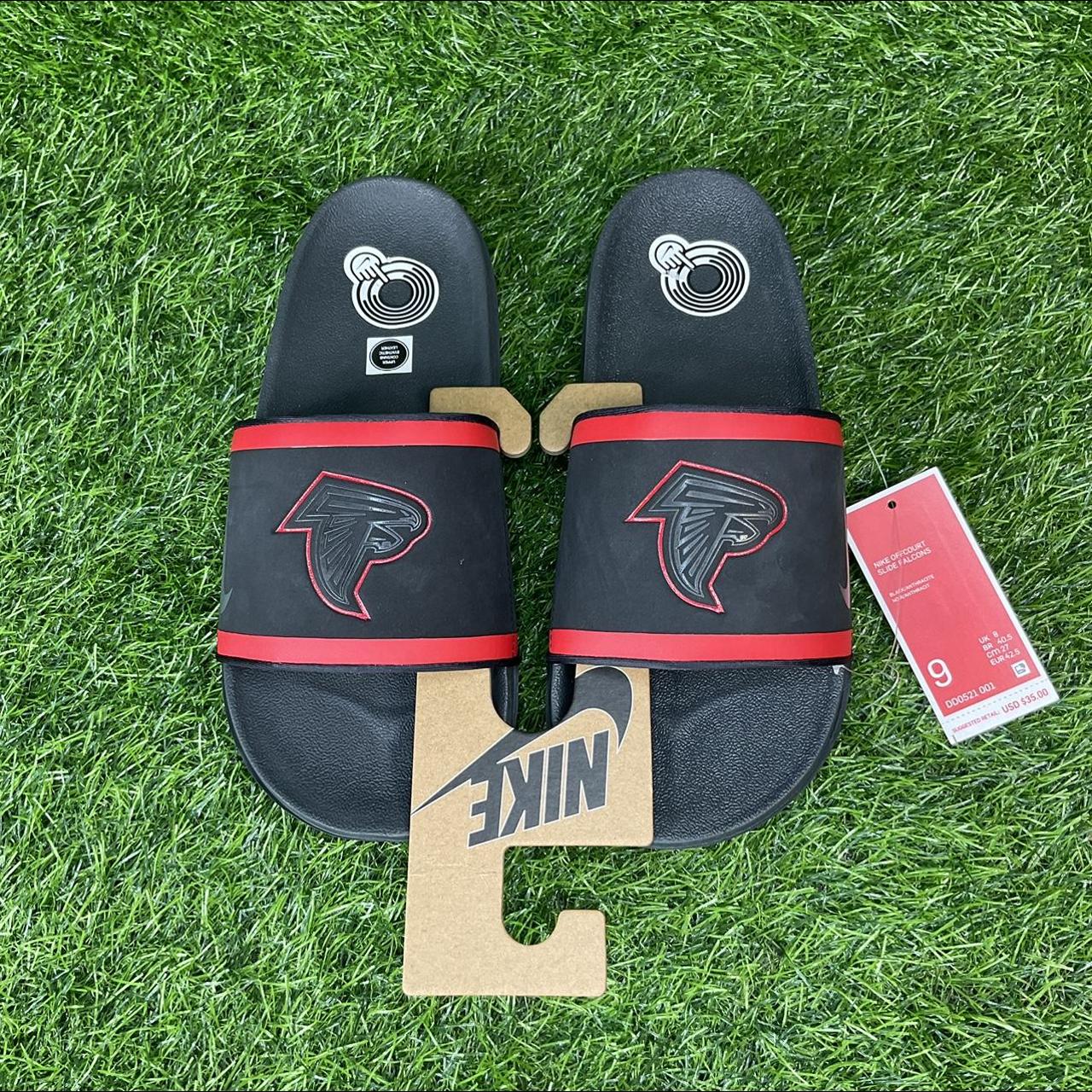 Nike Offcourt (NFL Atlanta Falcons) Slide.