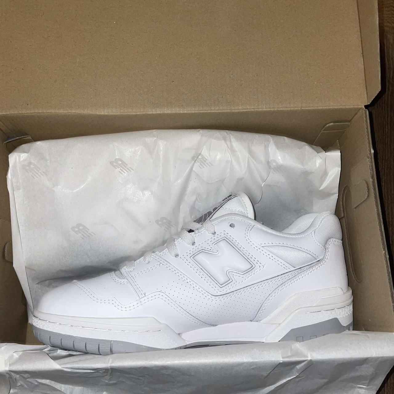 mens white new balance trainers