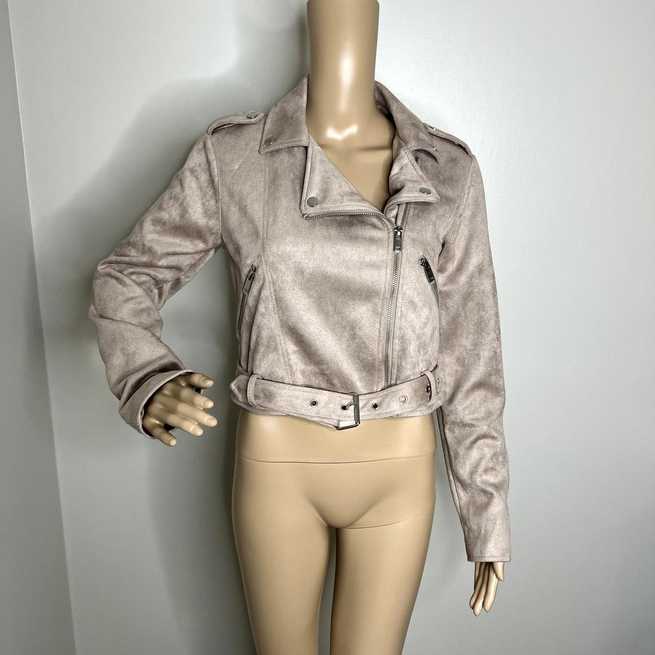 item listed by deardaisys
