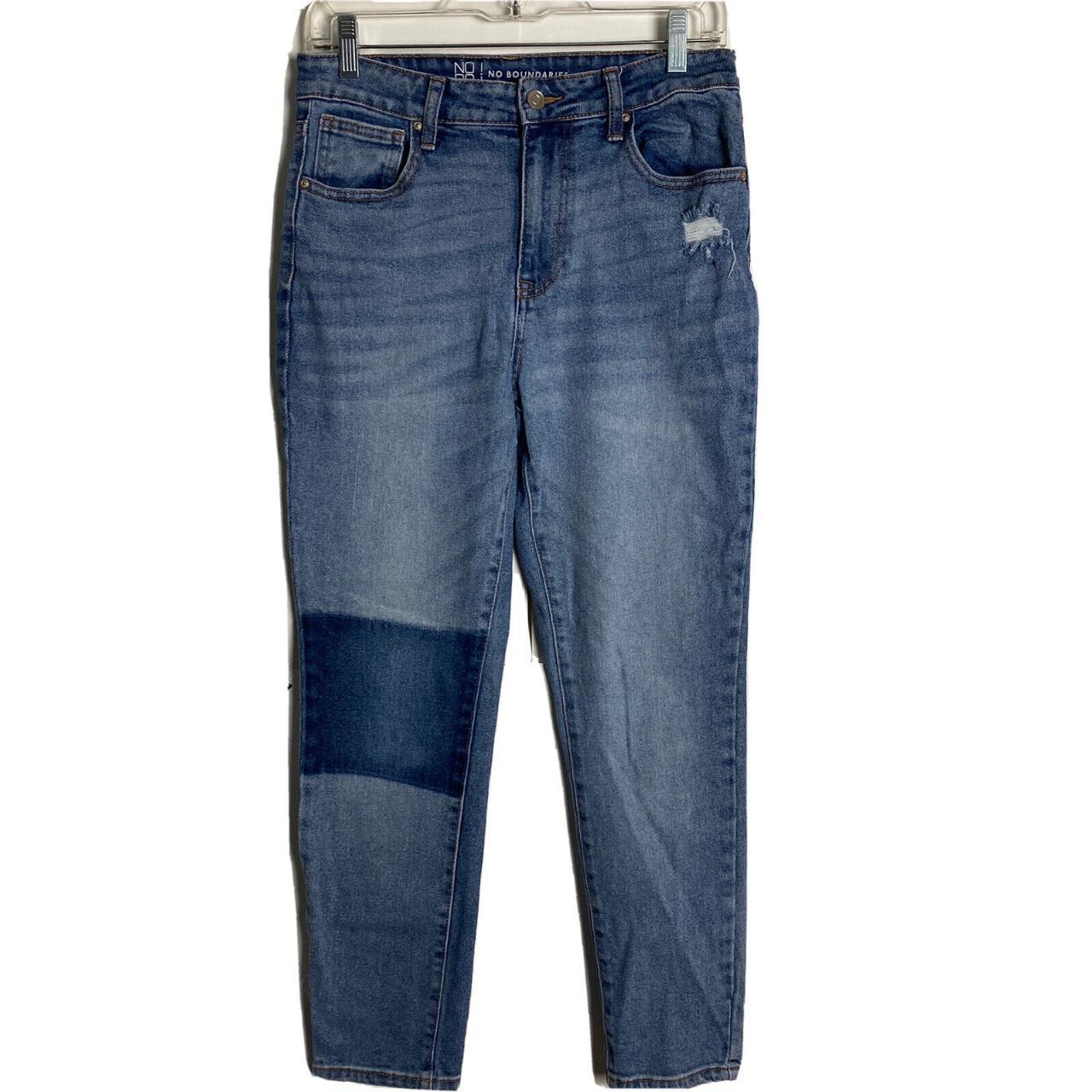 No Boundaries NoBo Juniors Jeans 7 30x27 Blue Denim - Depop