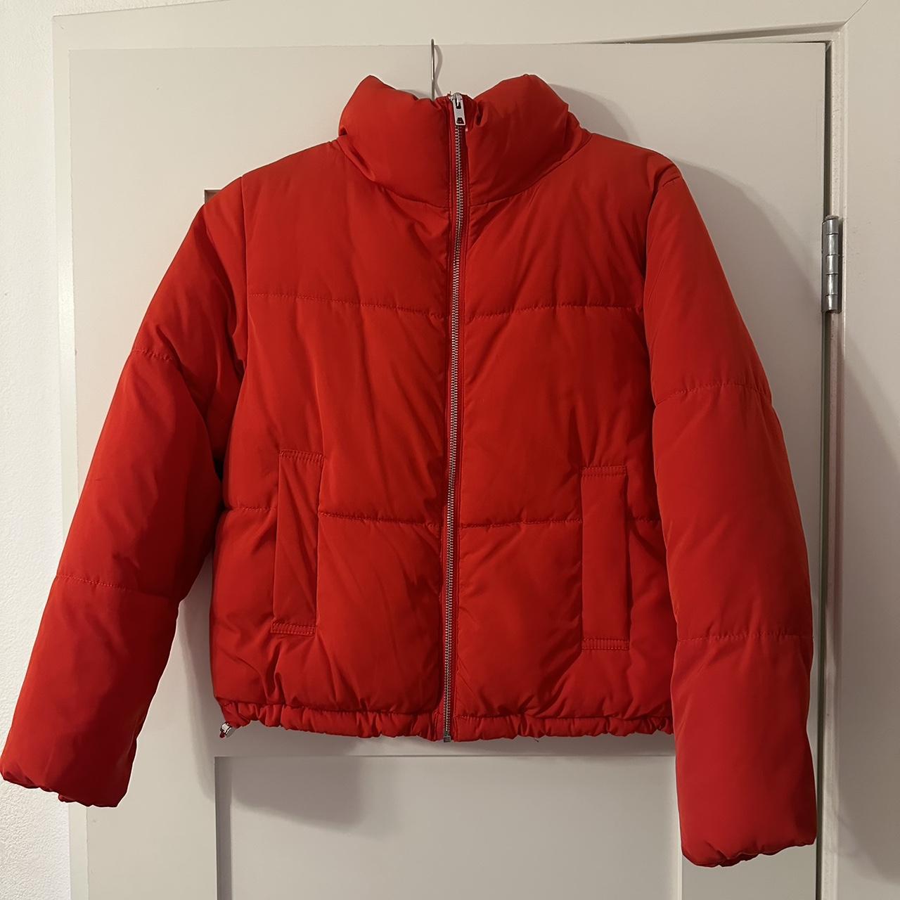 Women’s h and m puffer jacket Size us 4 Depop