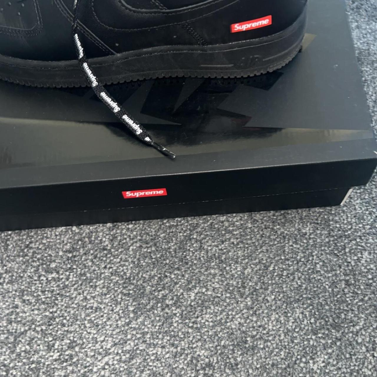 supreme airforces black