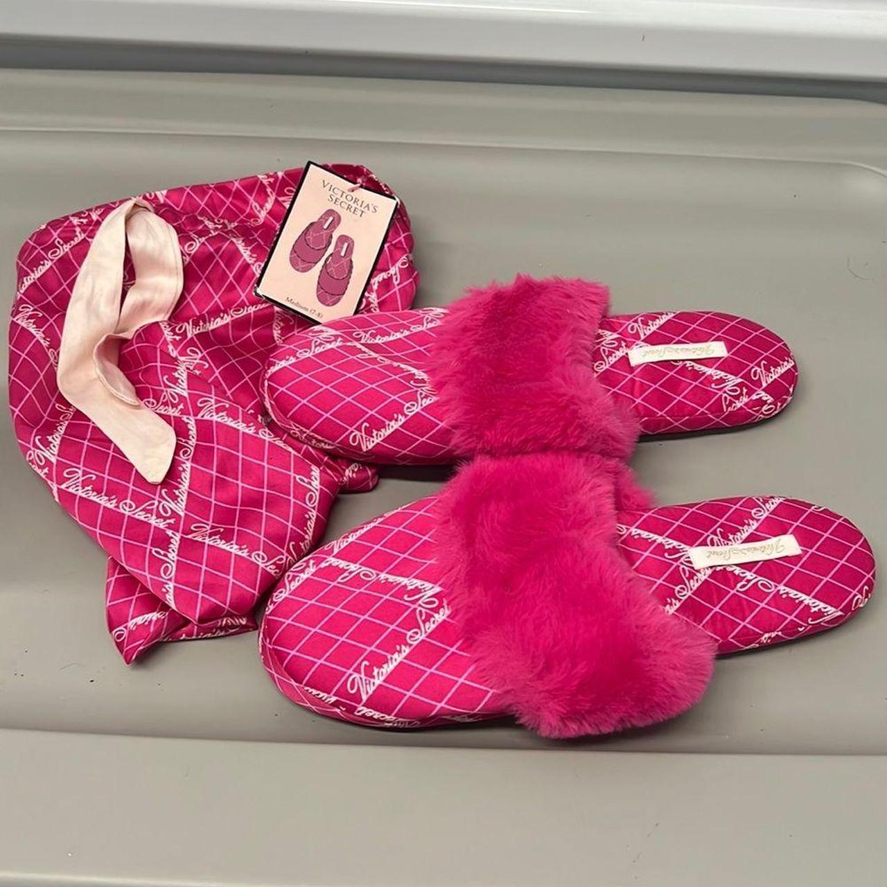 Victoria secret on sale slippers pink