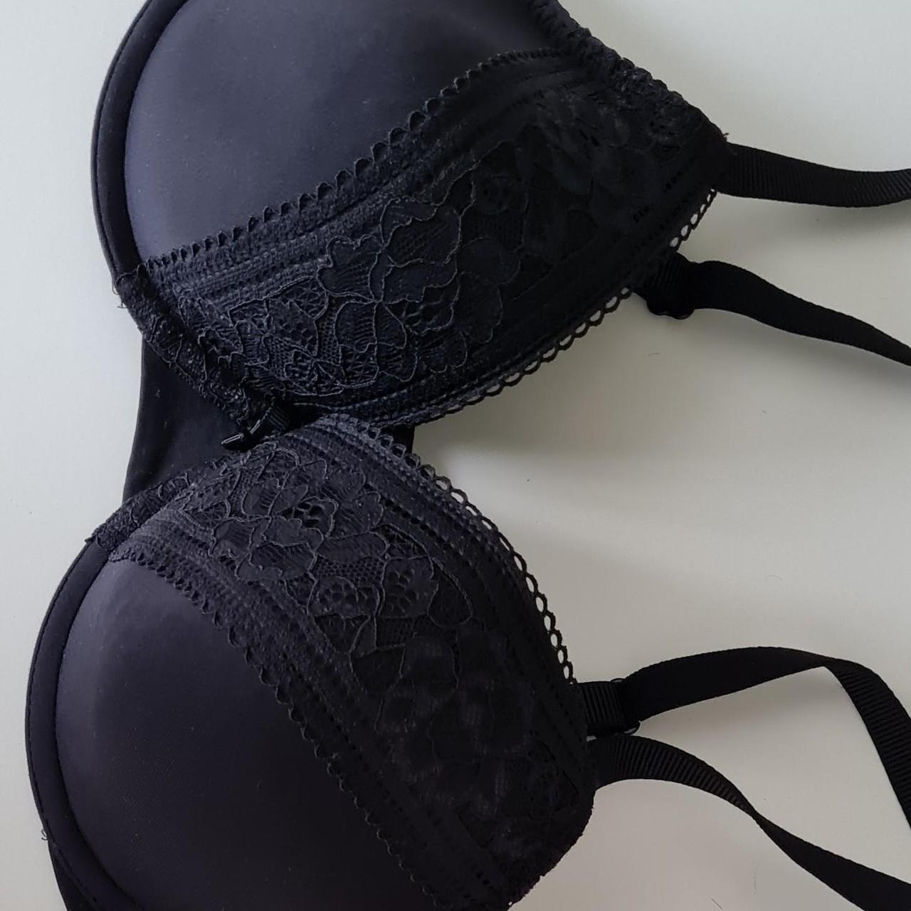 Marks & Spencer Women's Black Bra | Depop