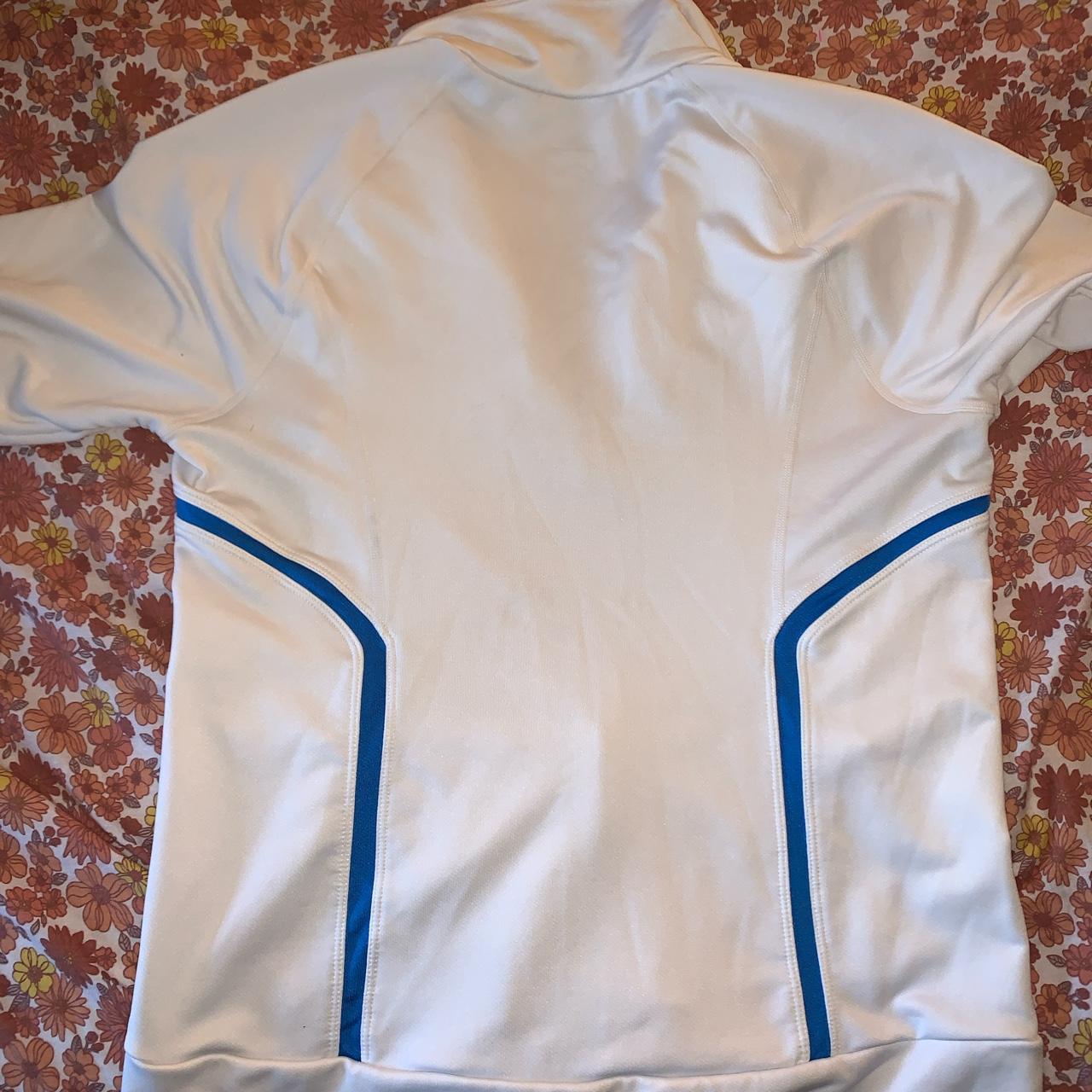 Nike Women's White and Blue Jacket | Depop