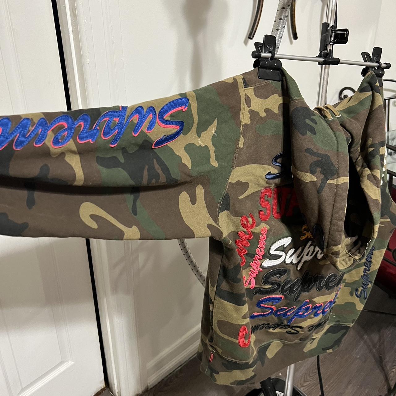 Camo supreme hoodie size small and taking offers - Depop