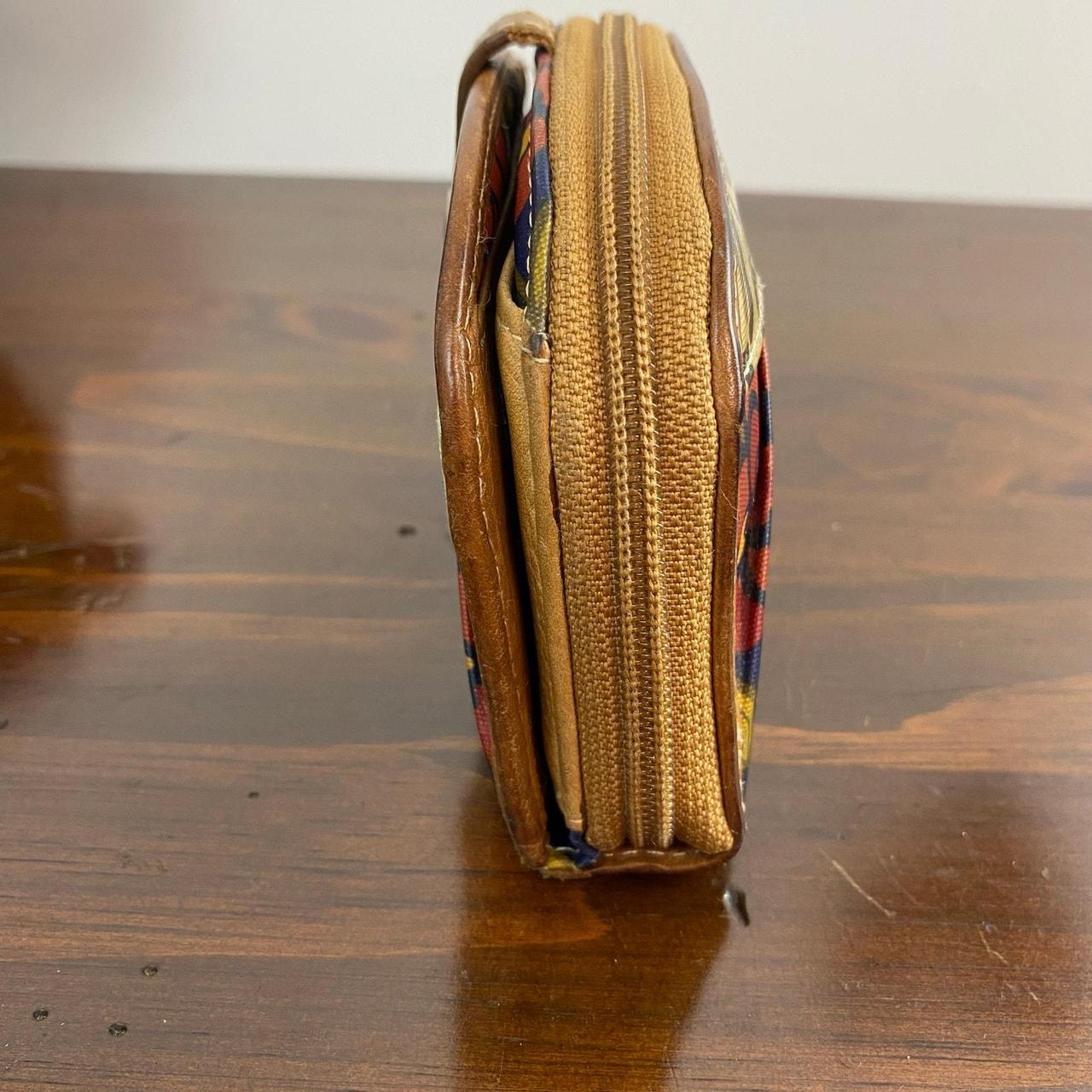 Fossil Women's Wallet - Tan/Red – Fossil Floral C… - image 5