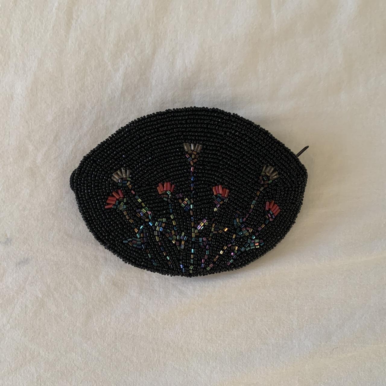 Vintage mini beaded flower shoulder bag No damage.... Depop