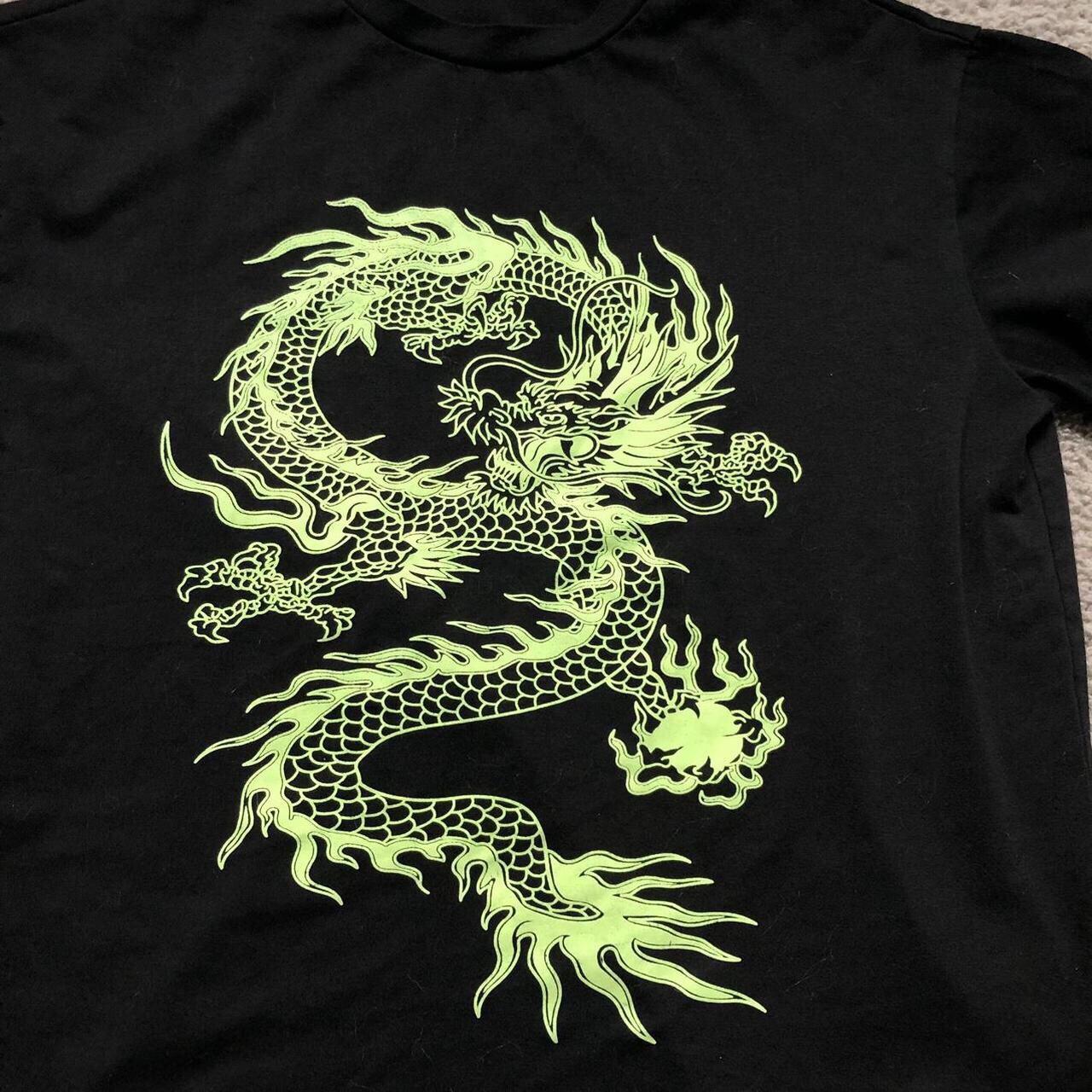 Green dragon t shirt Great condition size L $4 ship - Depop