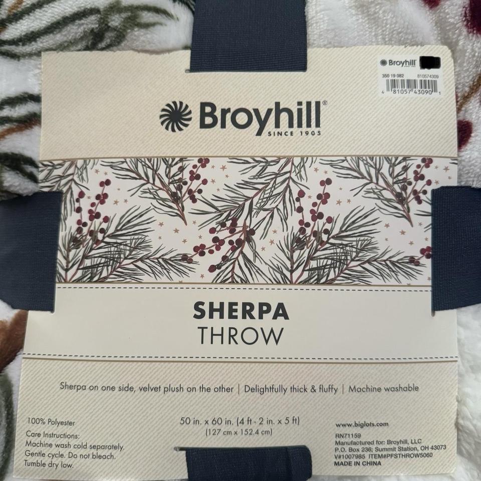 Broyhill Broyhill Velvet Plush Blanket