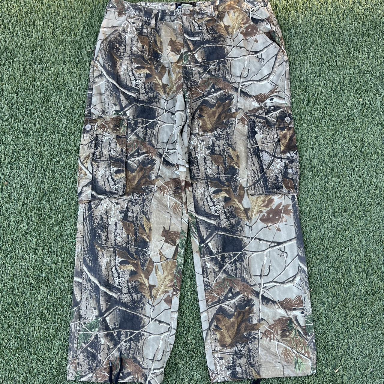 BAGGY CAMO REALTREE PANTS • very baggy, in excellent... - Depop