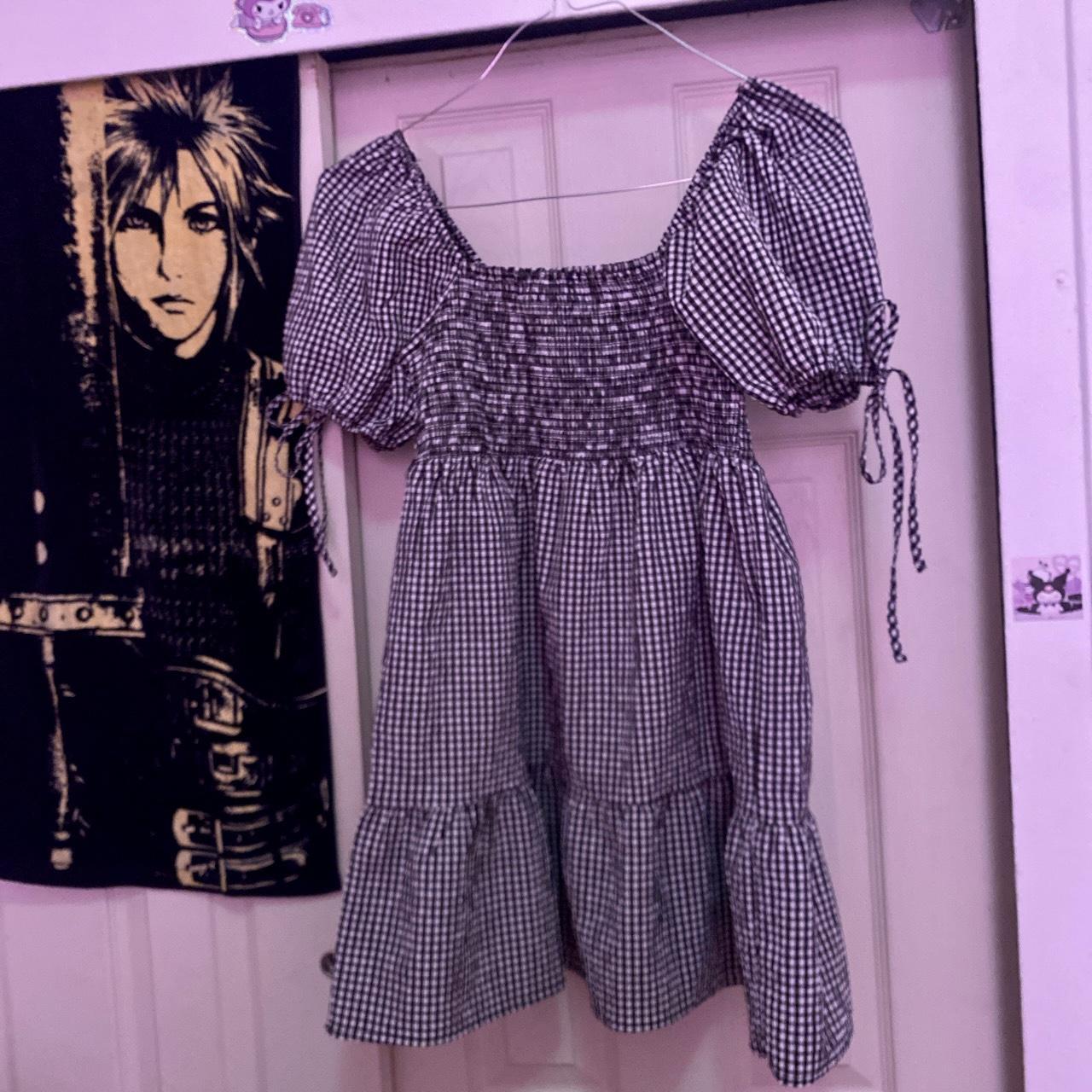 🖤 Gingham babydoll dress 🖤 Has a ruched bust, puff... Depop