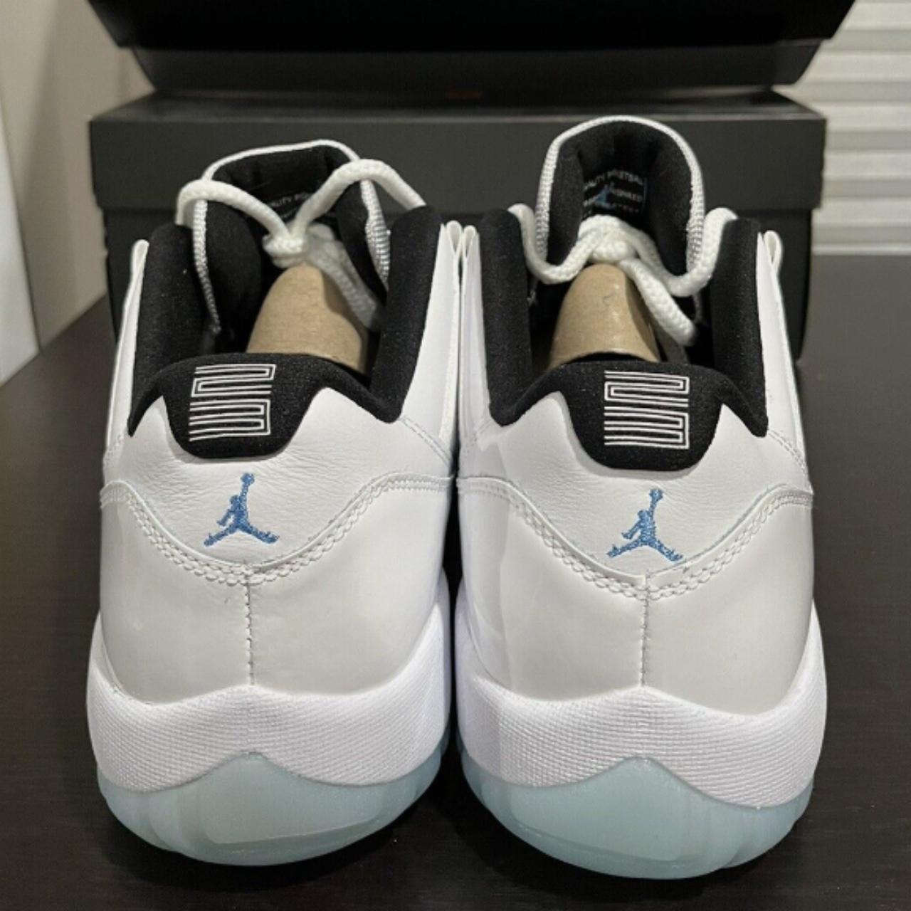 low top retro 11 blue