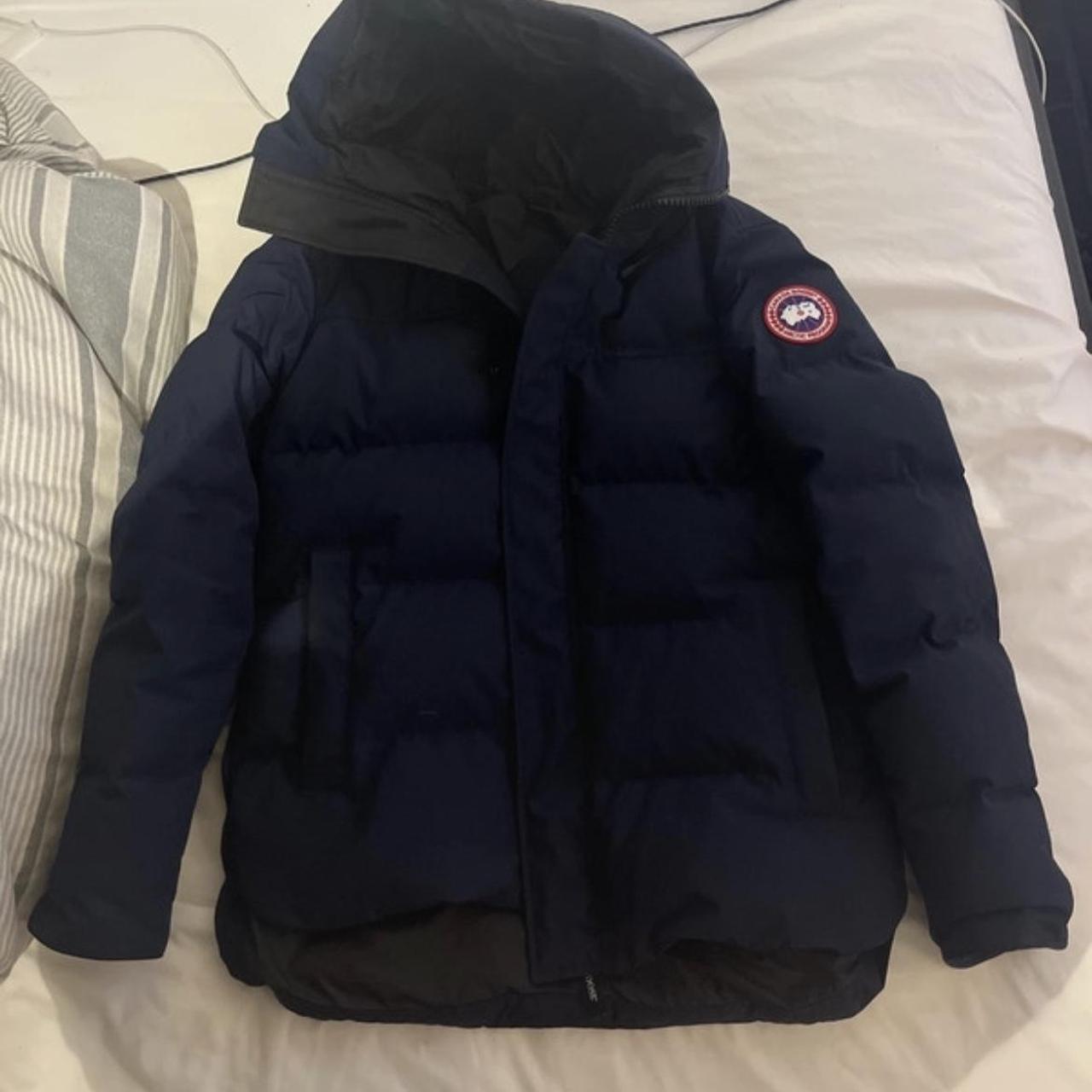 Canada goose parka jacket Size medium will fit a... - Depop