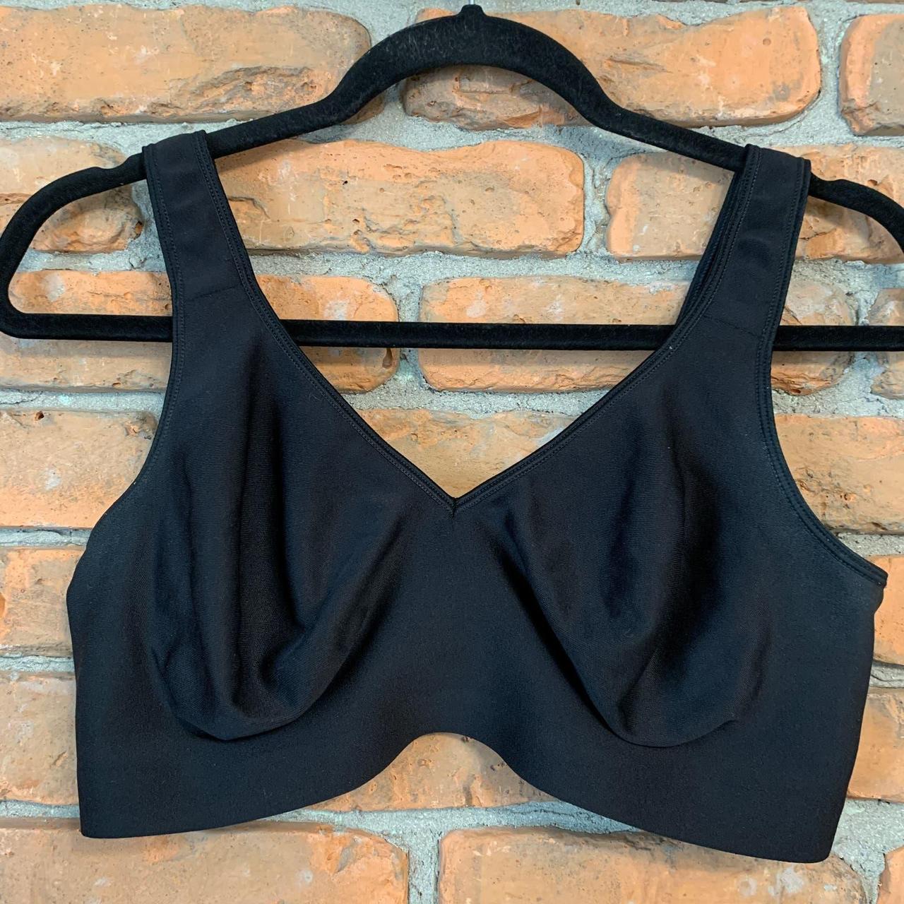 Hanes Smooth Comfort Wireless T-Shirt Bra with